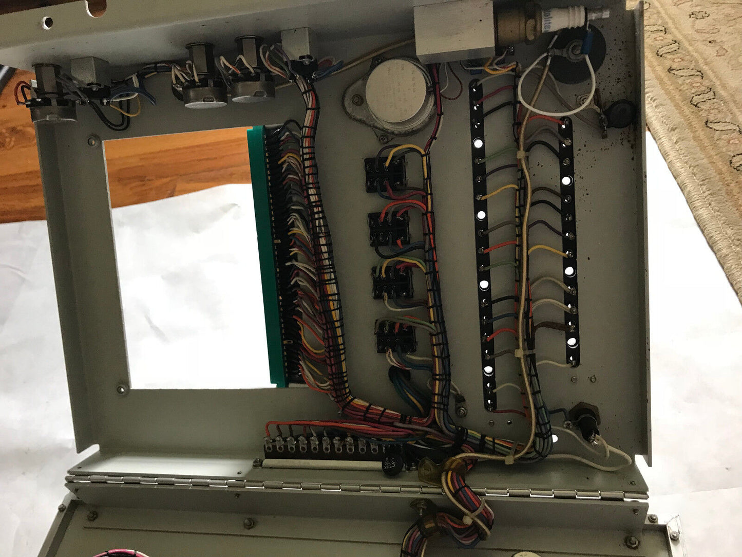 Moisture Monitor M-601 Model M-601 Analog Indicating Plc Controller Wet-Stop,Aa