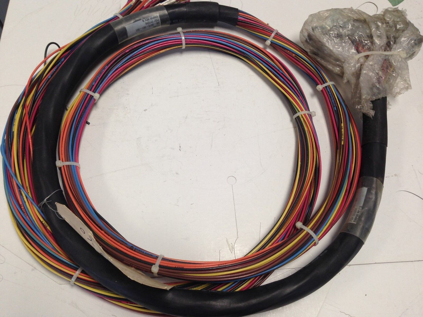 Fanuc De-2015-901-001 Robot Cicbl Cable 391634,5220 Ft Belden-G 27628A E64067,Dh