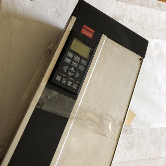 Danfoss 175Z1528 Dt8/R4,B.C.C,Variable Speed Drive,Vlt5008p (Not Sure),Ew