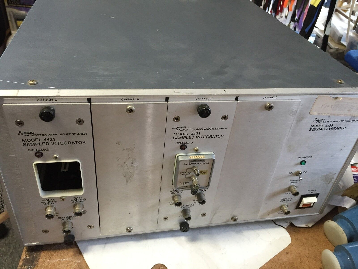 Eg&G Parc 4420,Eg&G 4420 Boxcar Averager,4421 Sampled Integrators,Ch