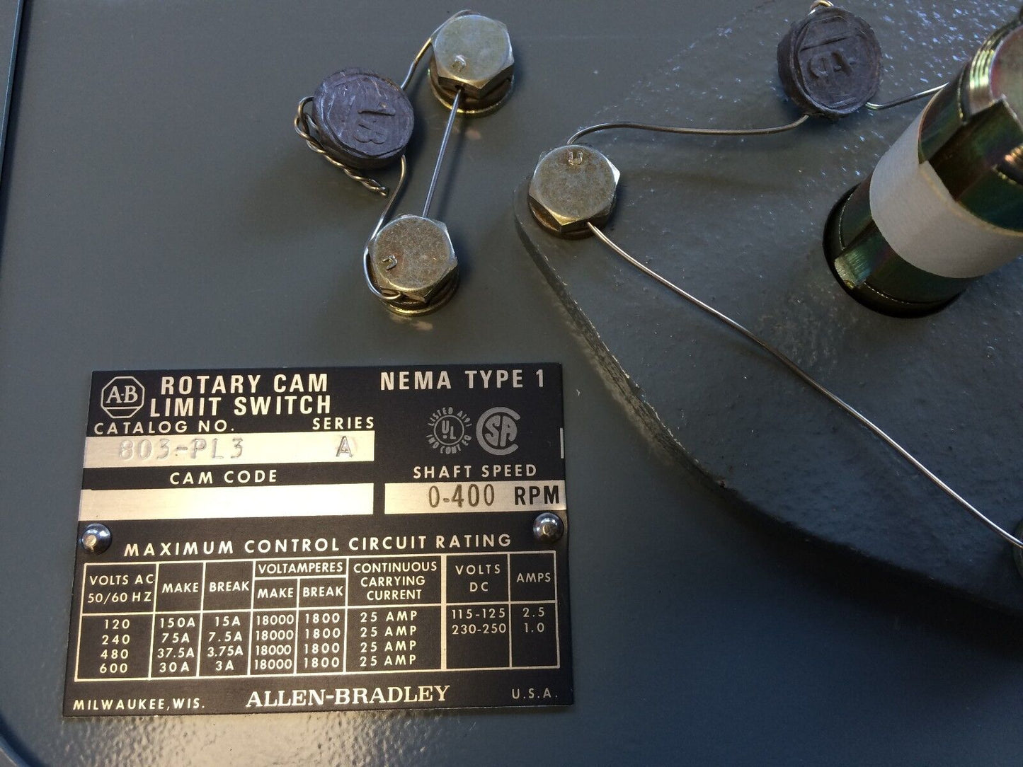 New Allen Bradley 803-Pl3, Nema1 Switch,Rotating Cam Limit600v Ac Max 25 Amps,An