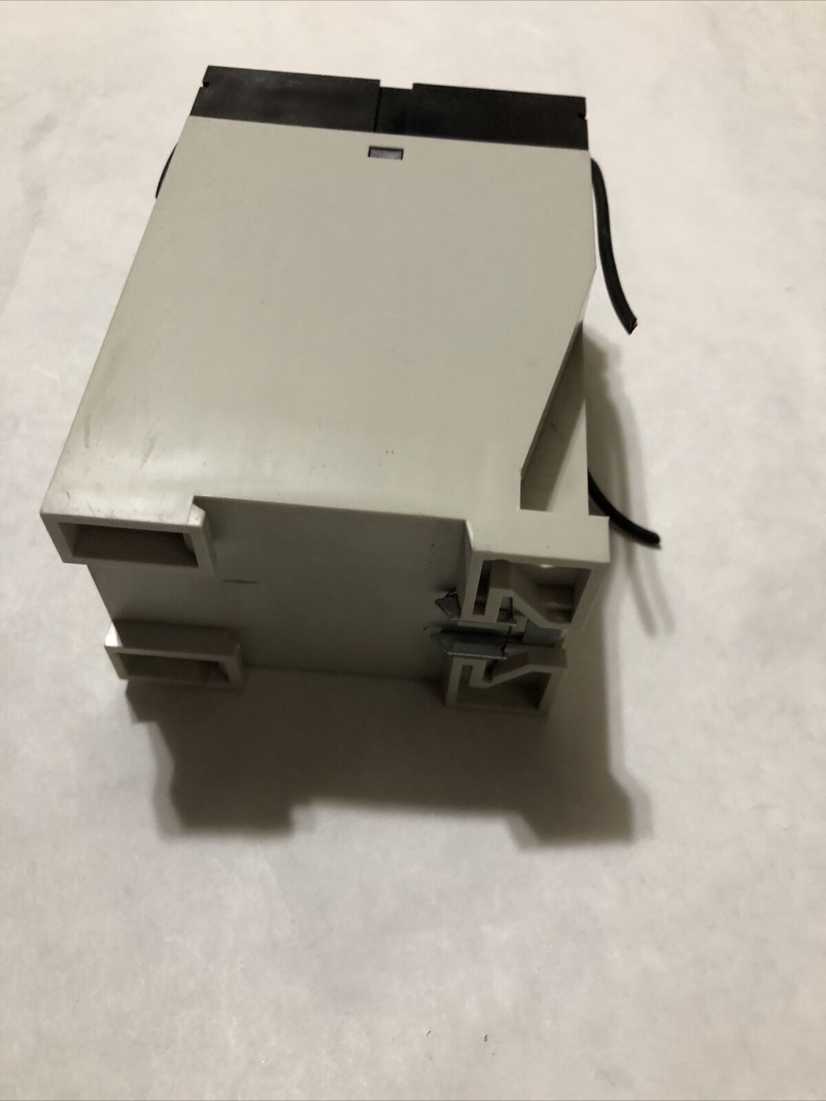 Indel Ab 3X Acs,250Ty P Solid State Relay  24Vdc / 220Vac 3A,Dj