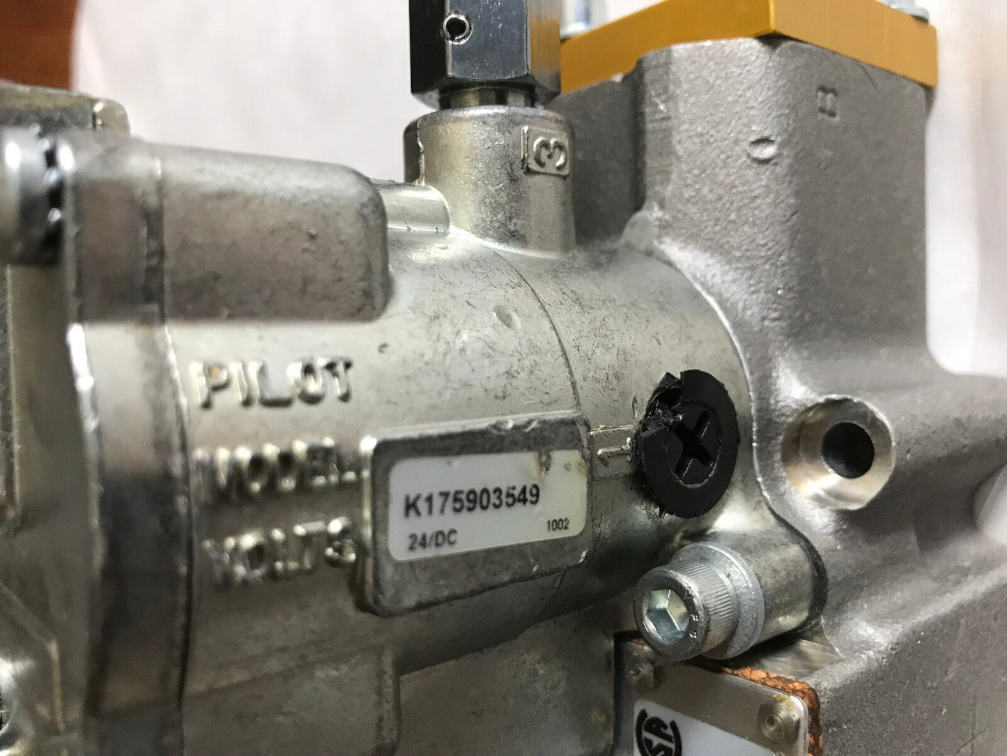 Parker Schrader Bellows Parker A431vxxah04900a Pneumatic Valve K175903549 24V,Sa
