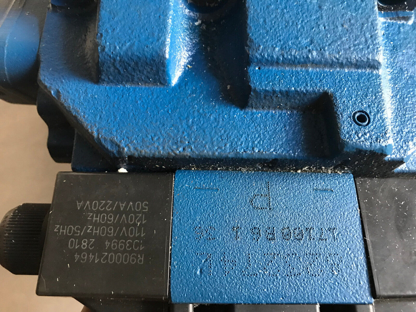 Rexroth 4Weh22j76/6Ew11gn9edal,4We6j62/Ew110n9dal Directional Hydraulic Valve,Sd