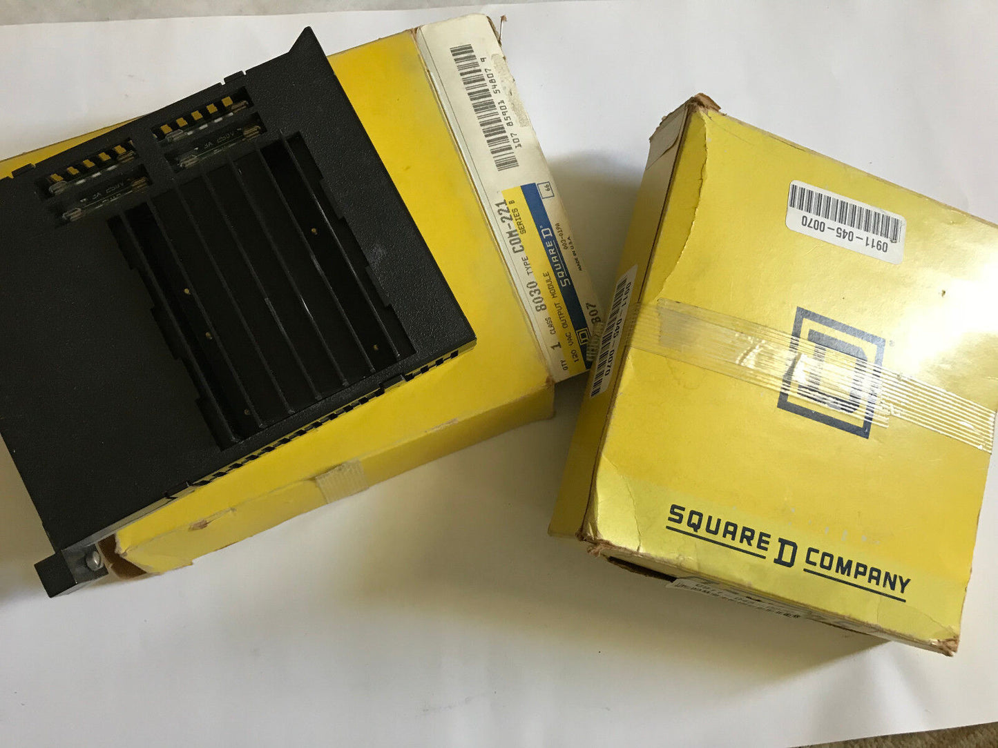New Square-D 8030 Com-221 Plc Output Sy/Max Pilot Duty Progammable,Ep