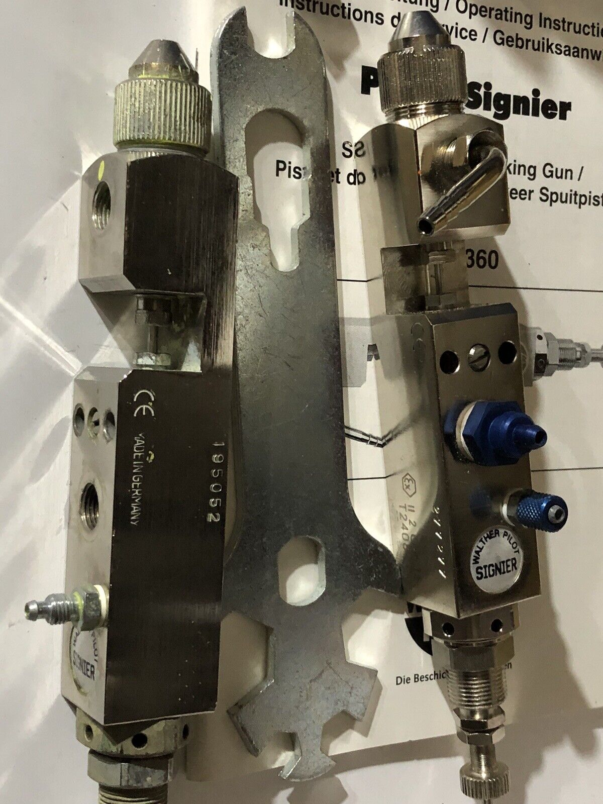 Lot 2 New & Used Weather Pilot 20-360,T2408 Pneumatic Marking Guns,Tl