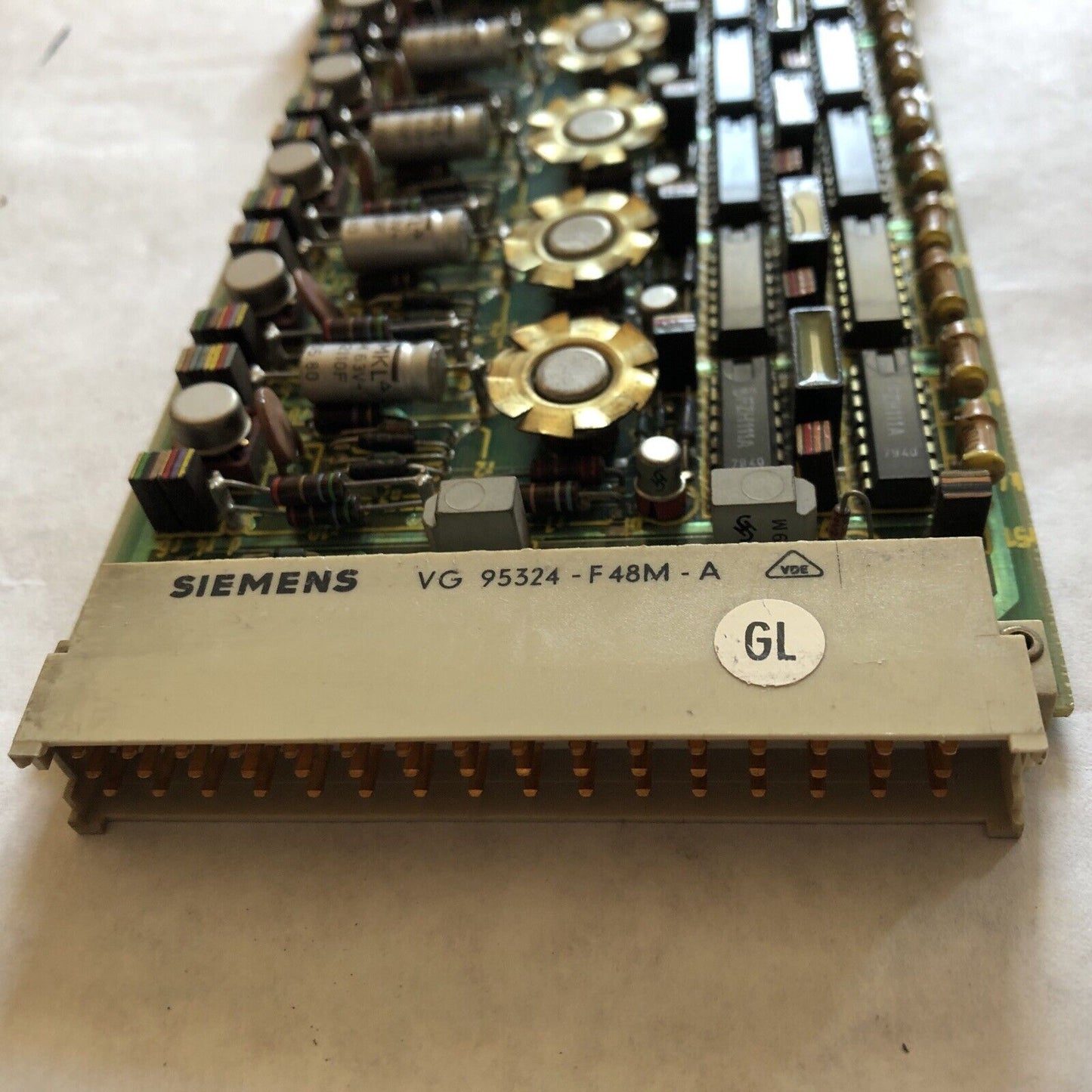 Siemens E53153-A704,Simos 21 Bme, Pc Board,Ee