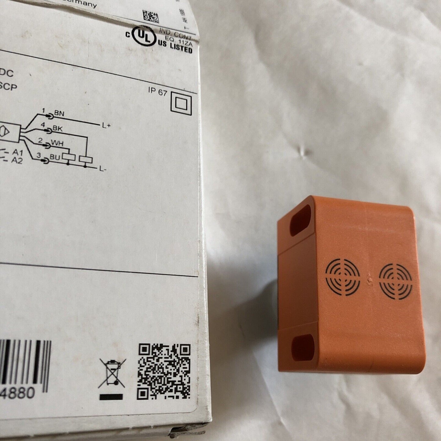 New Efector Ifm Ind3004dbpk/Us-100-Dpv,Ifm In5225 Inductive Dual Sensor,Cs