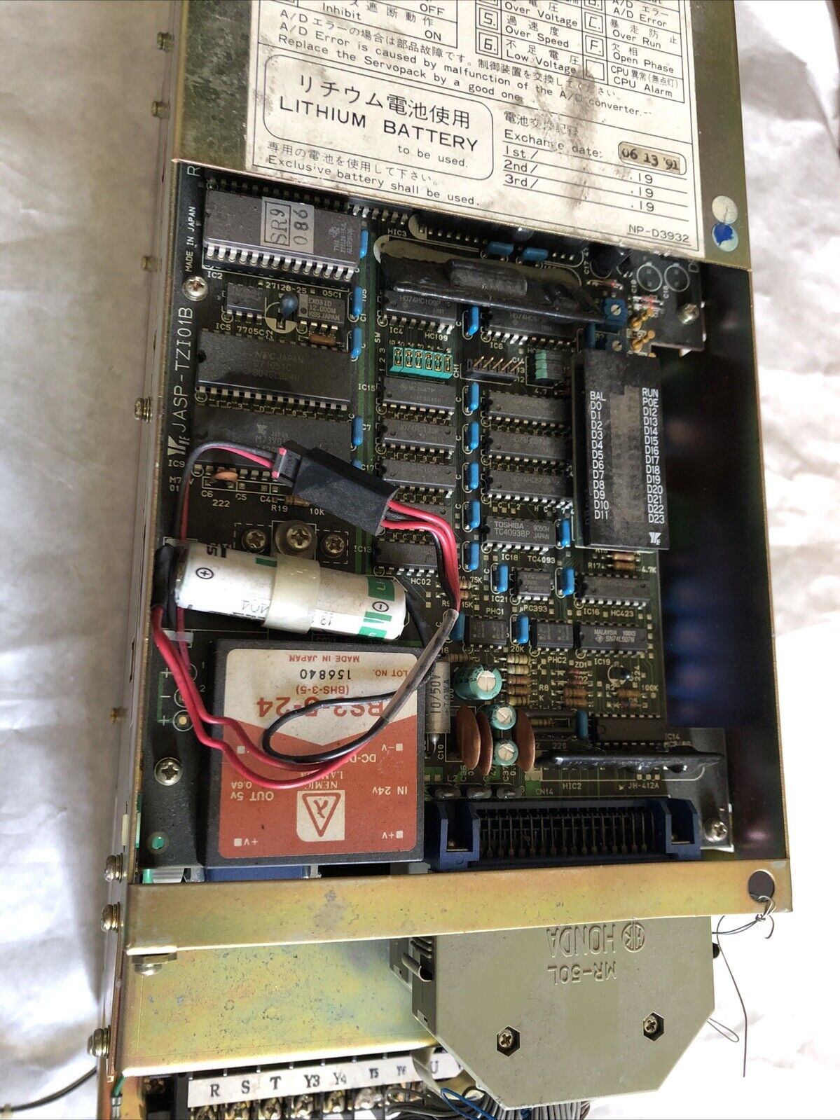Yaskawa Cacr-Sr03tz0smy01a,Cacr-Sr-03 Tz9smy01a Servopack Servo Drive,Eo