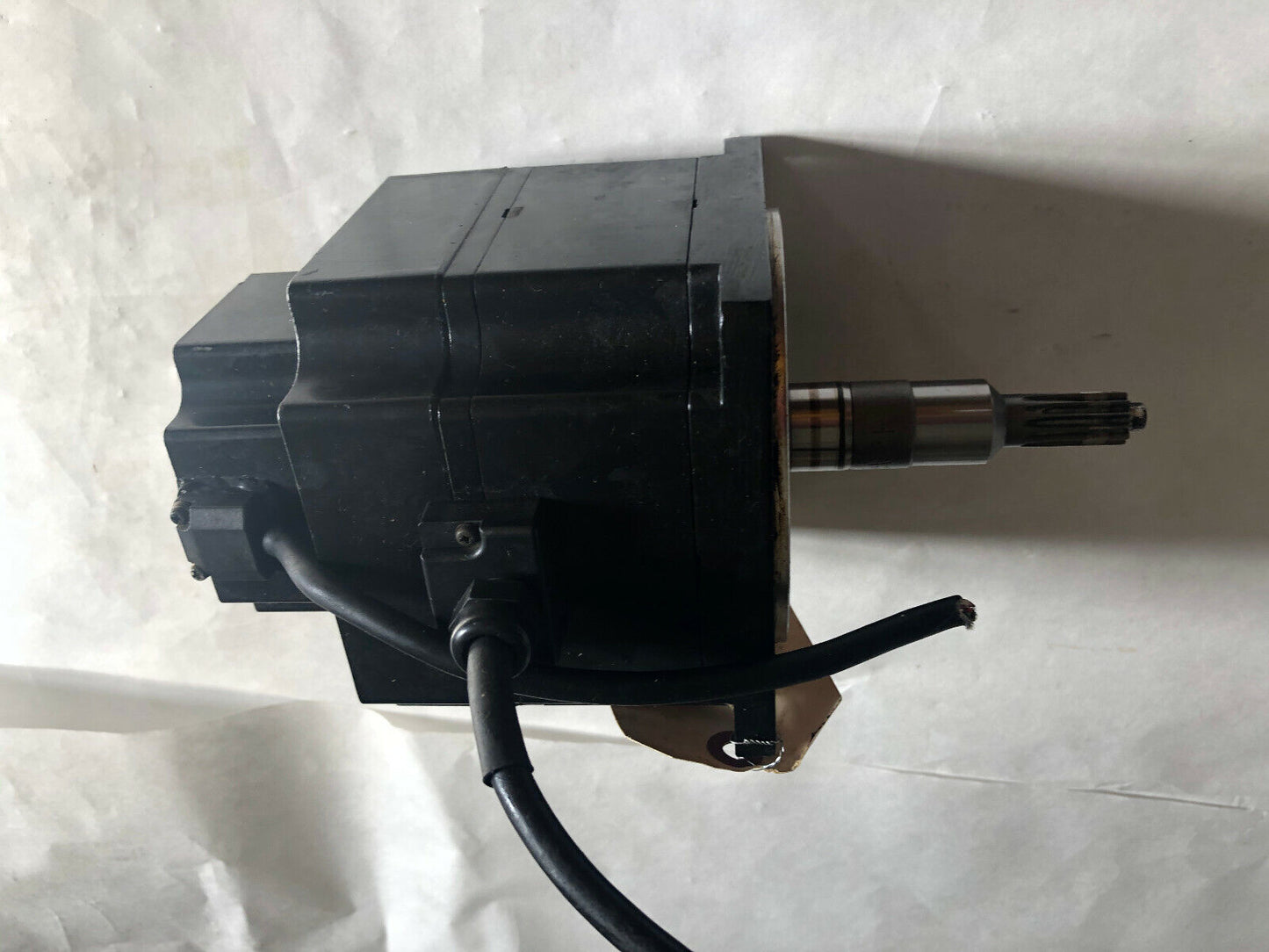 Yaskawa Sgmp-08Awyr33 Ac Servo Motor 3000Rpm, 200V, 750W,Dj