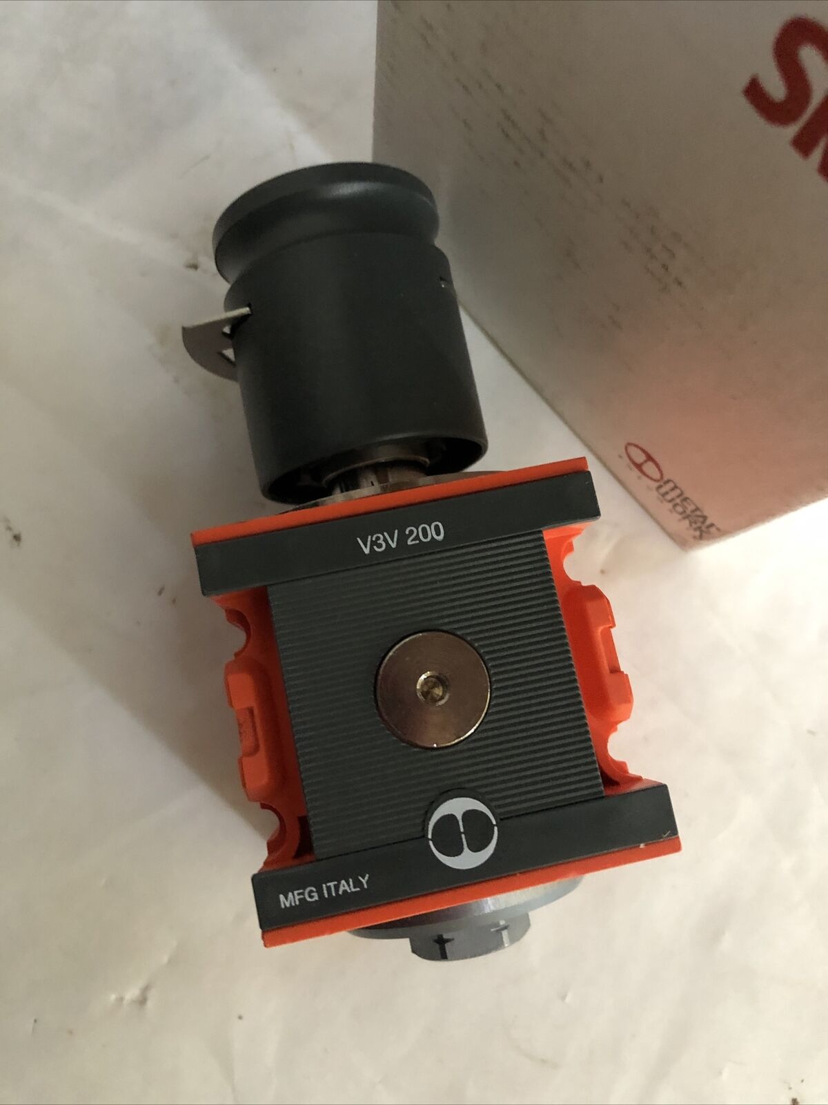 New Metal Work V3v 200, 3470001Ua Pneumatic Lockout Valve, Dg