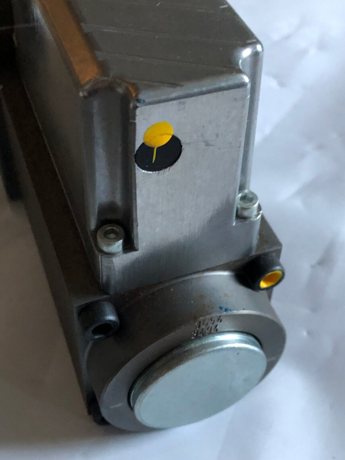 New Rexroth 0811404818 Hydraulic Servo Valve 4Wrpe 10 C B80m-2X/G24k0/A1m-846,Am