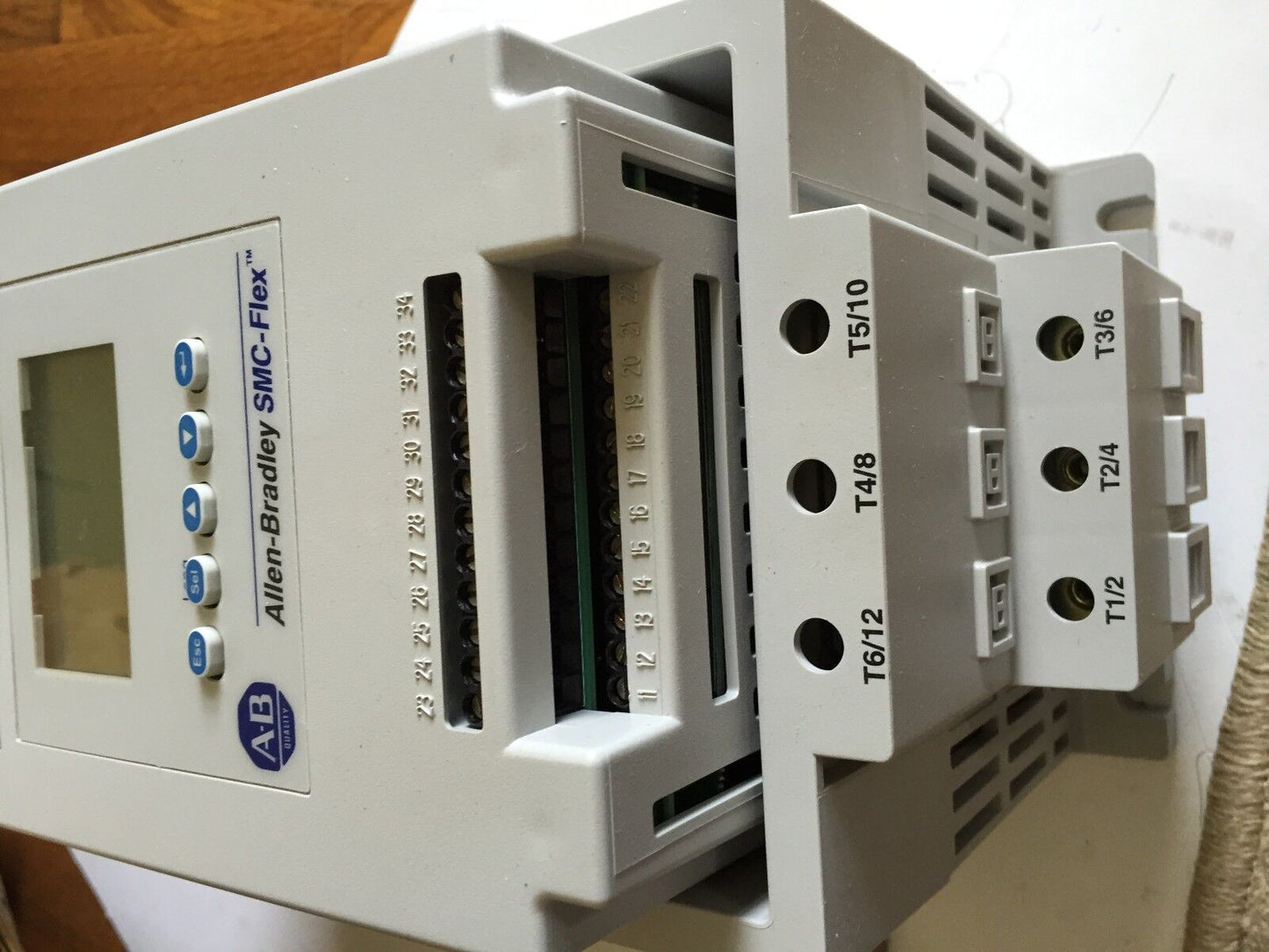 New Allen Bradley 150-F5nbdb Ser A Drive Smc-Flex Open 5Amp 0.5-3Hp 460Vac,Ed