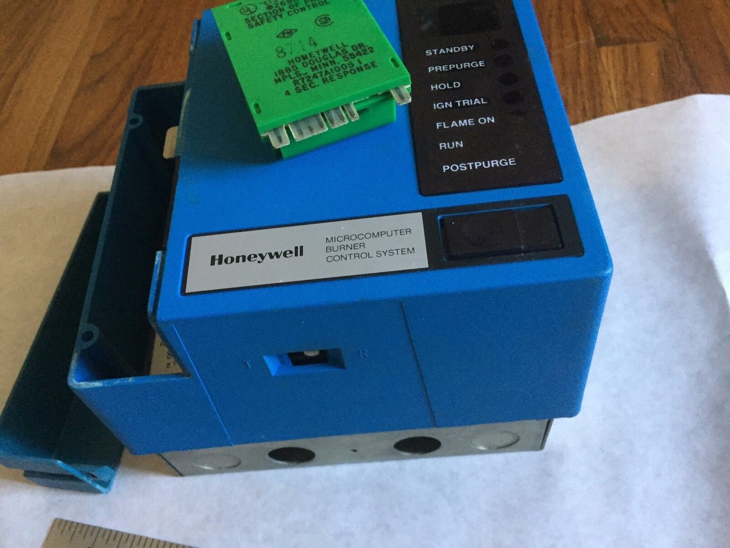 Honeywell Bc7000l1000 Microcomputer Burner System R7247a 1005 Infrared,By