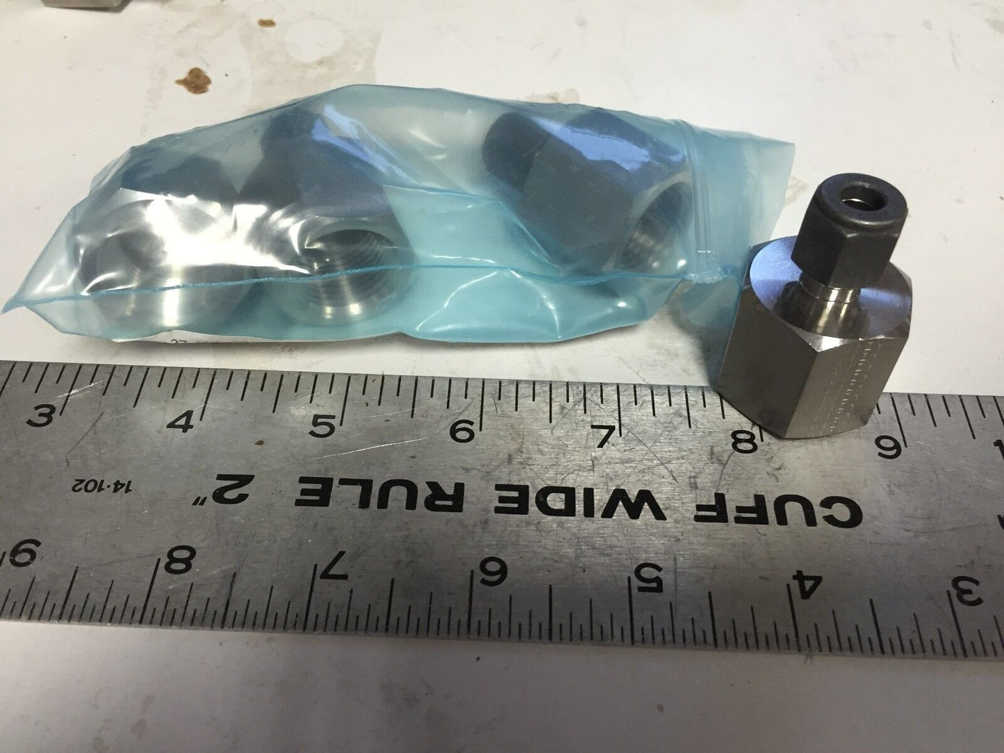 New Lot 4 Parker 338-1610-Nd Fittings 1/2Npt To Cpi,Ec