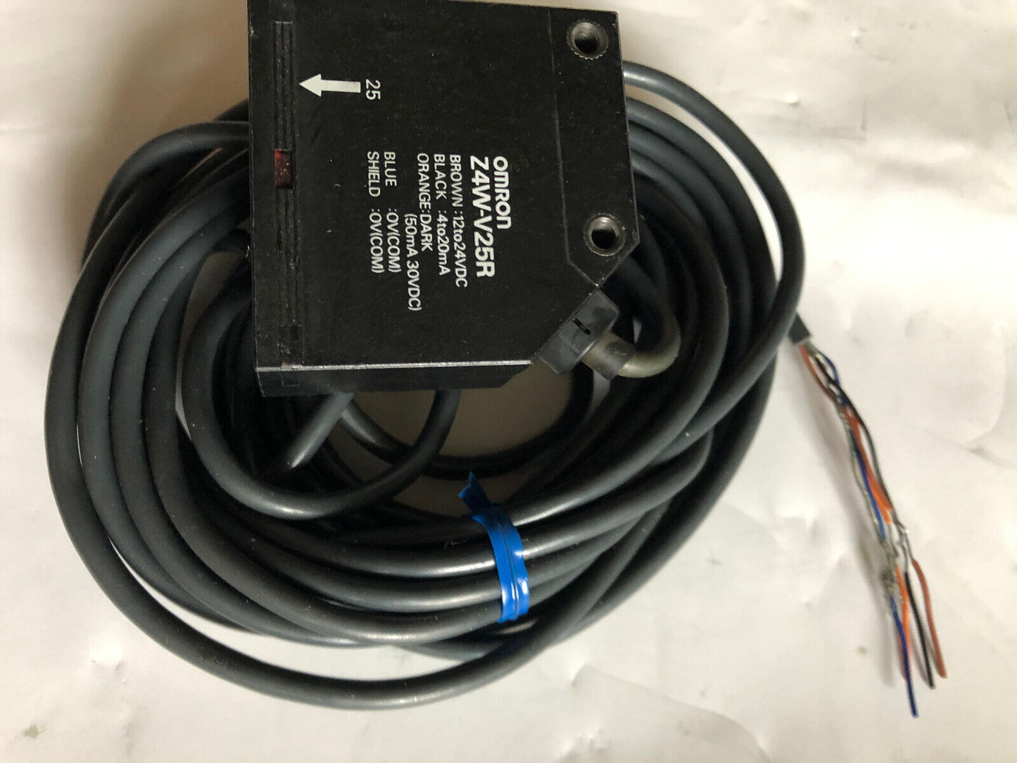Omron Z4w-V25r Displacement Sensor,Omron Z4w V25r,Cw