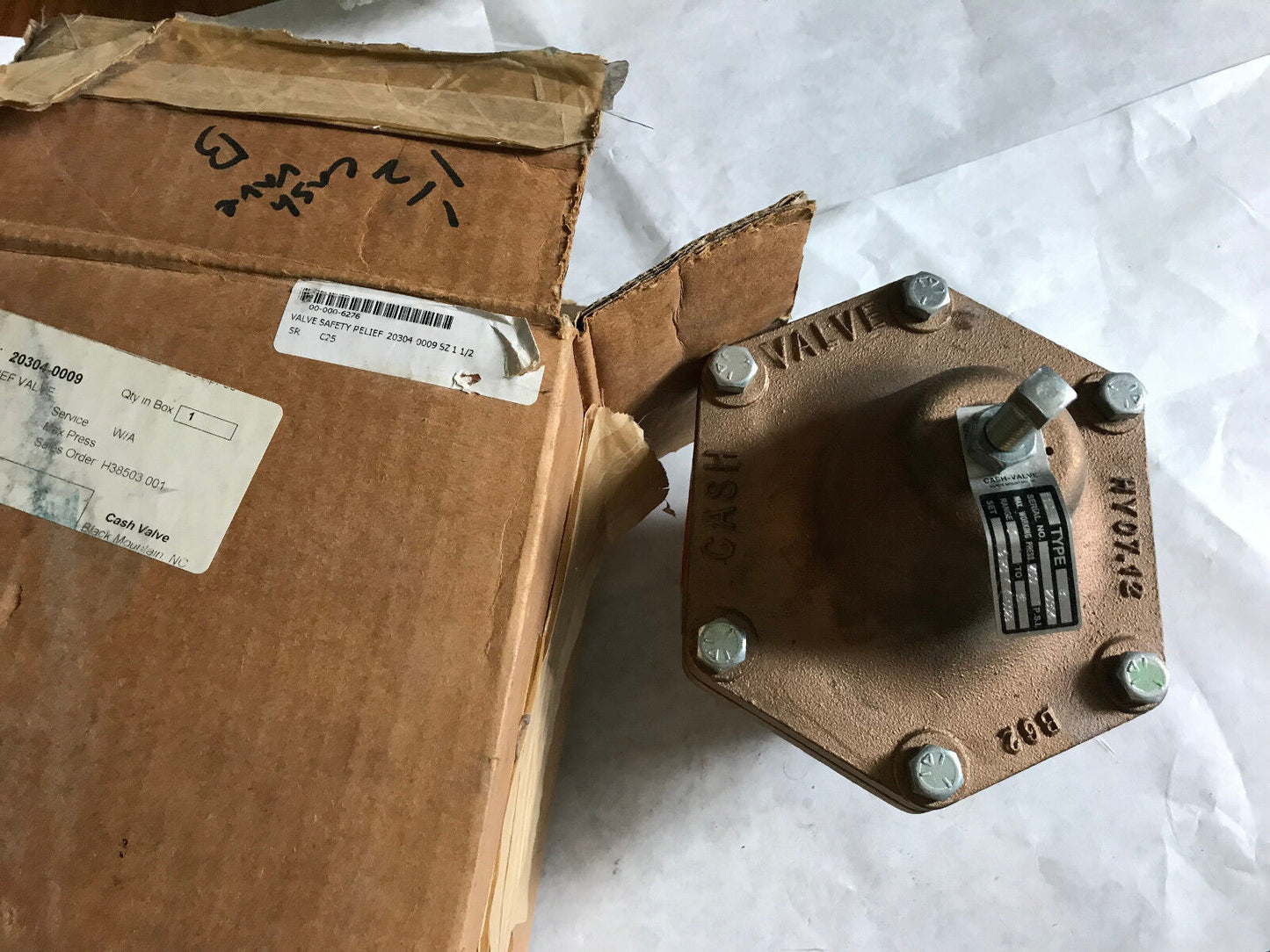 New 1 1/2" Cash Acme Valve B62,Hy07 12 Pressure Regulator B Set 9Psi 400 Psi,Ag