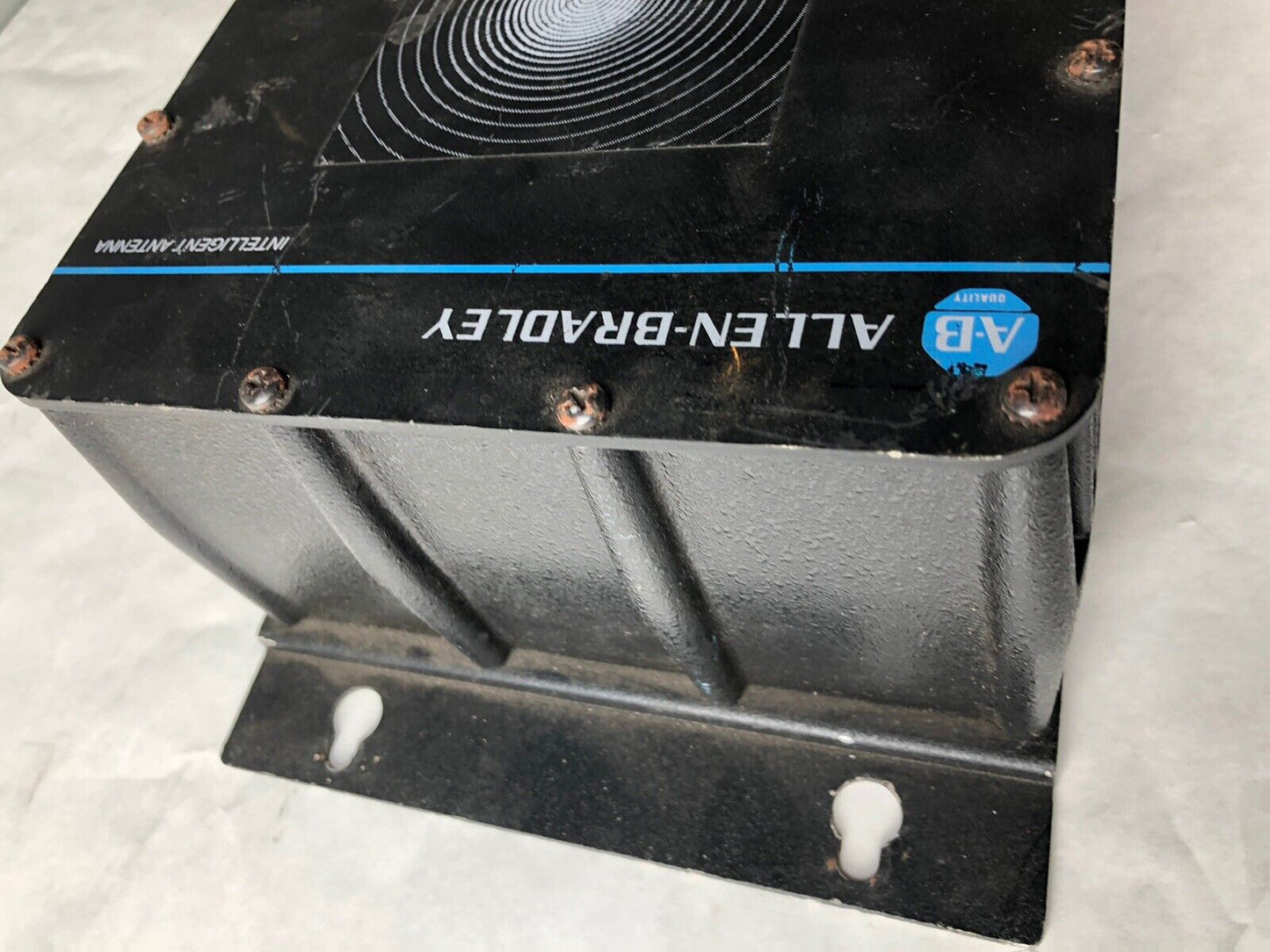 Allen Bradley 2750-Asp Ser D 2.0 A Long Rang Intelligent Antenna, 24Vac,Hf