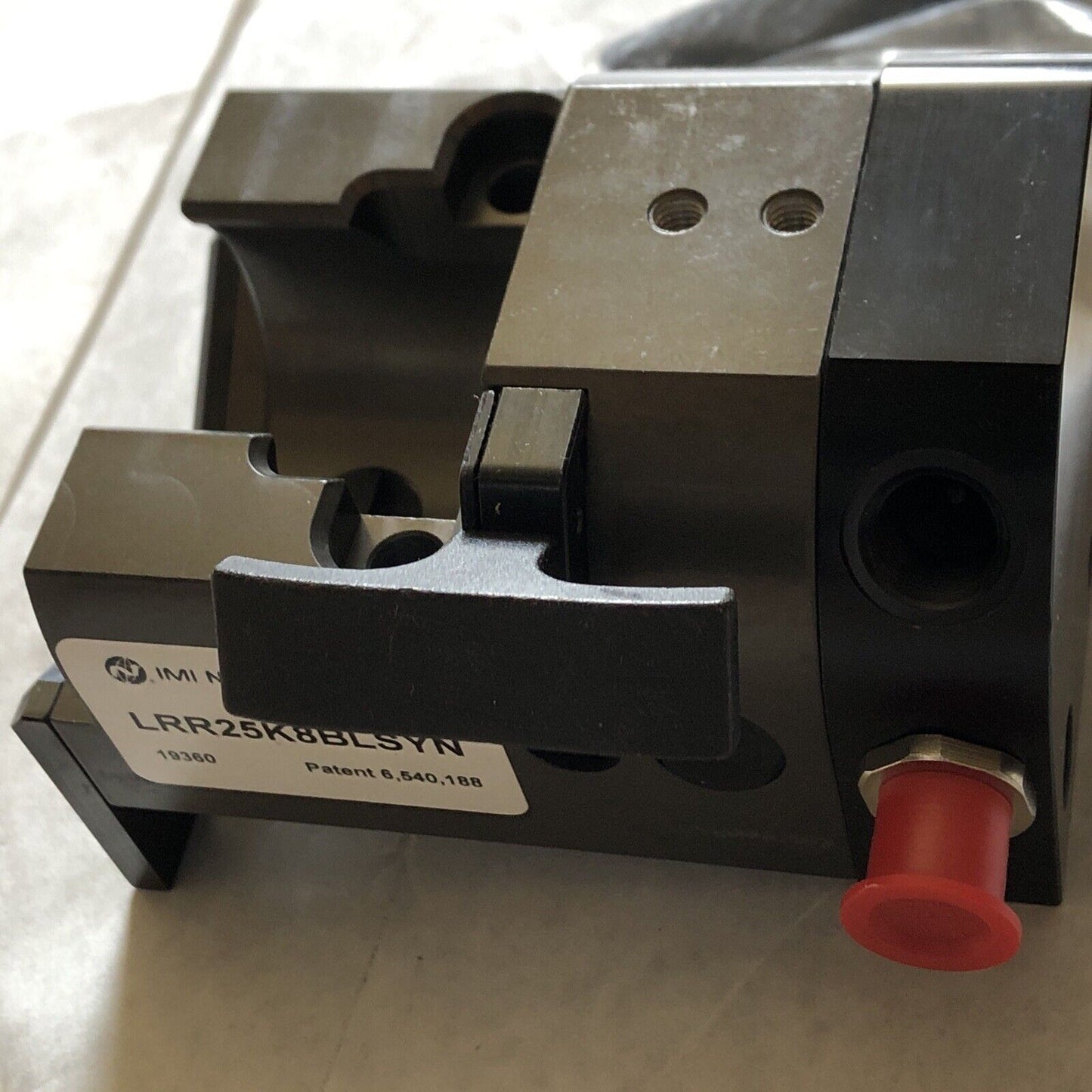 New Imi Norgren Lrr25k8blsyn 19360 6,540,188 Pneumatic Assembly,Bx