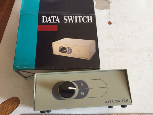 New Lot 4 Startech Hdd15-2,Data Switch As-2002,2-Way Vga Data Switch Cpu,Ss