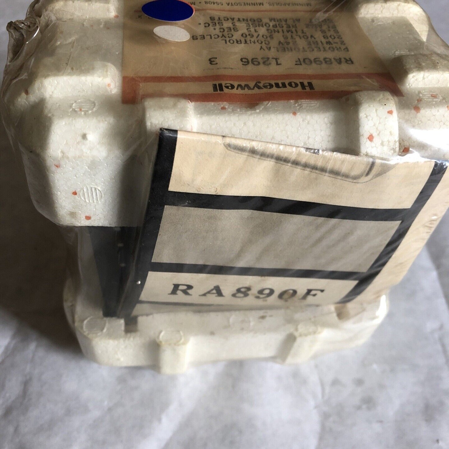 Honeywell Ra890f1296 Thermal Solutions Ra890f1296 Fsg Relay 208V,15 Sec,24V,Ee