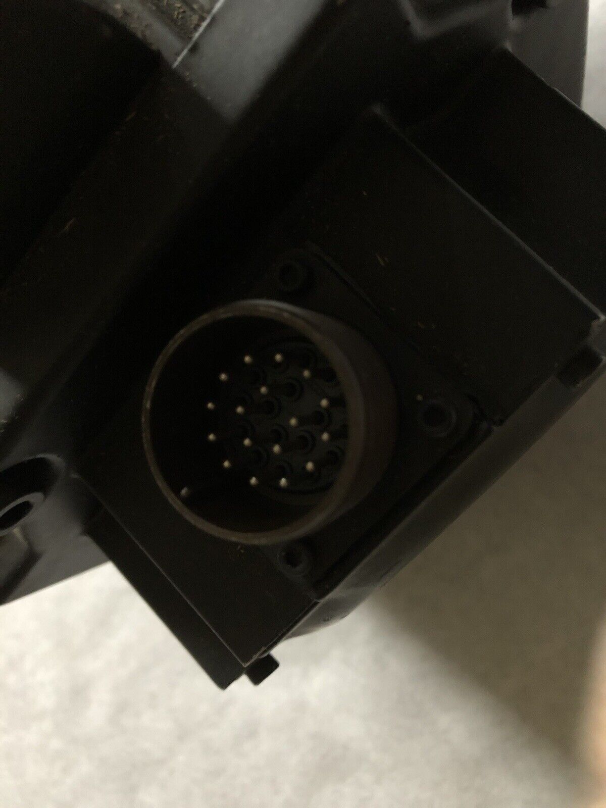 Yaskawa Usafed-20Cb2s Ac Servo Motor,1.8 Kw,1500 Rpm,15A,Al