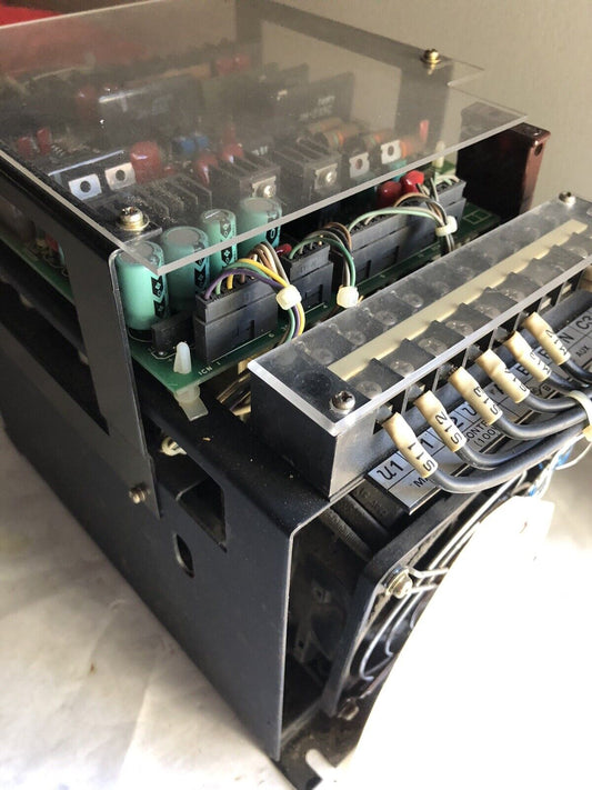 Yaskawa Electric Cpcr-Mr07c-Y52 Servo Pack,Cpcr-Mr-Ca07c-Y52,Tb
