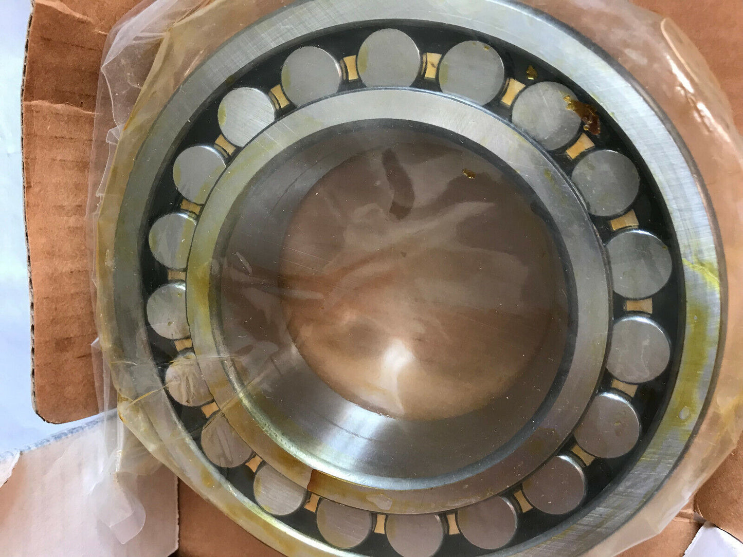 New Hyatt 22222Cakc3w33 Spherical Roller Bearing. 110X200x53mm,Tg