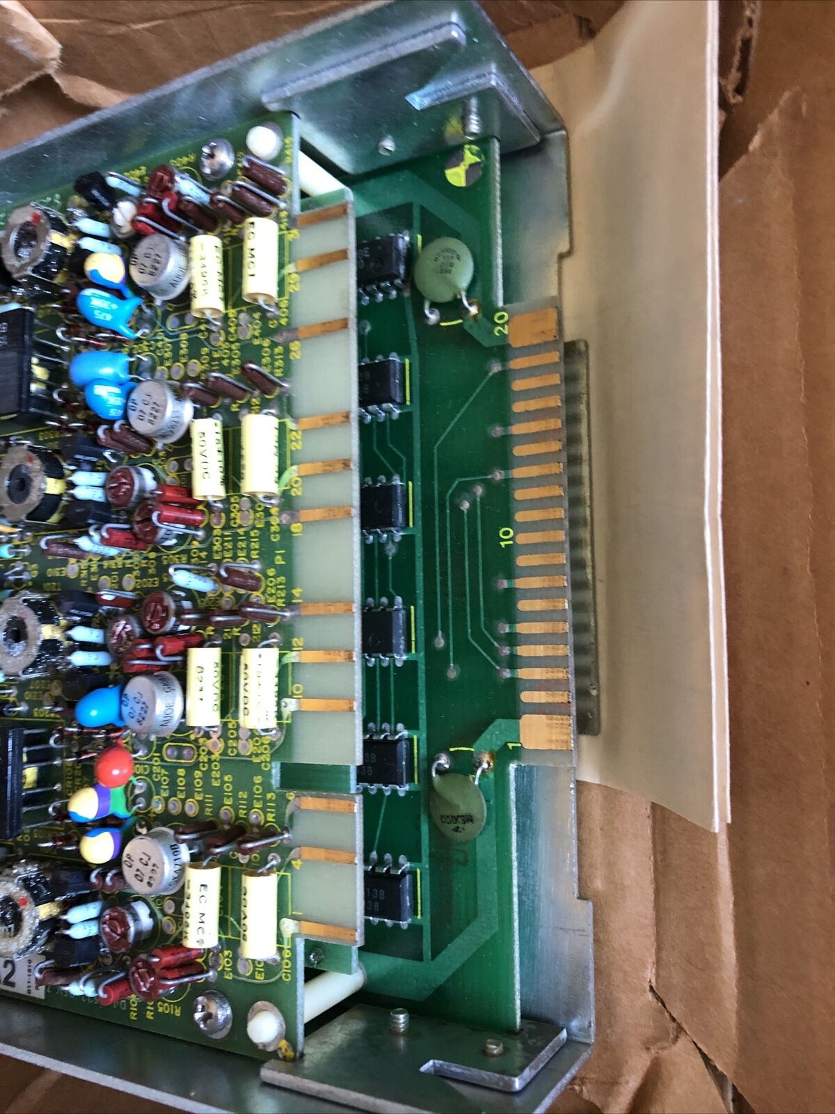Cutler-Hammer D520ra2 Eaton Analog Input Module,D4-7523,Asc1065-5 Ra2,5851282,Fl