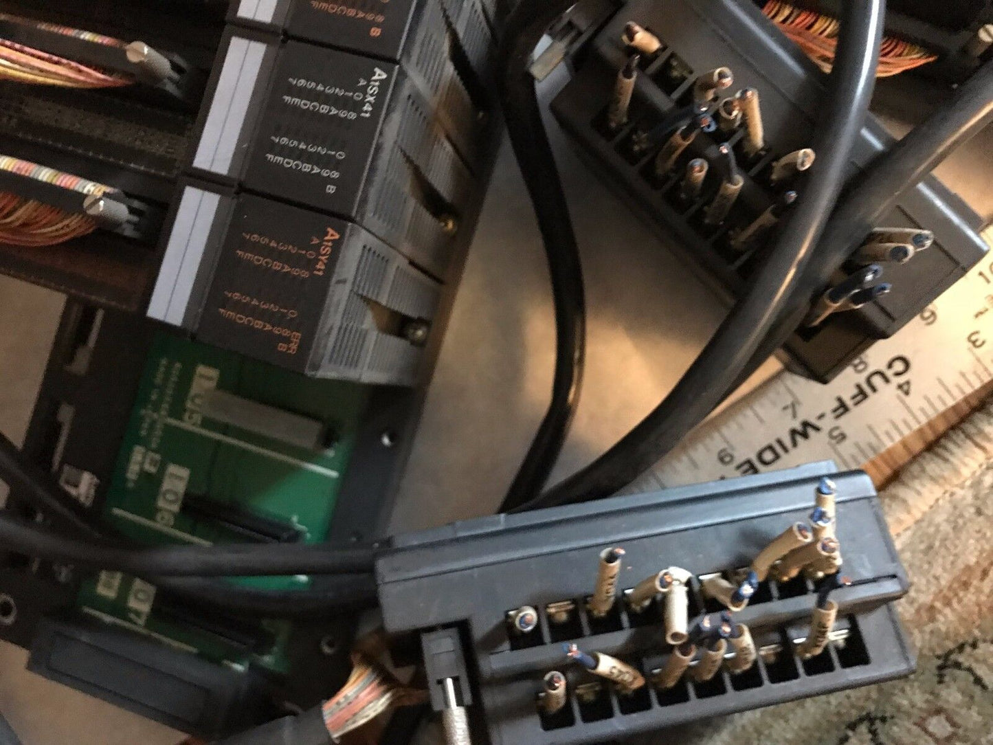 Mitsubishi A2ushcpu-S1,A1s61pn,A1sj61bt11,A1sx42,Bd626e680g53a,A6tbxy36 Plc,Aw