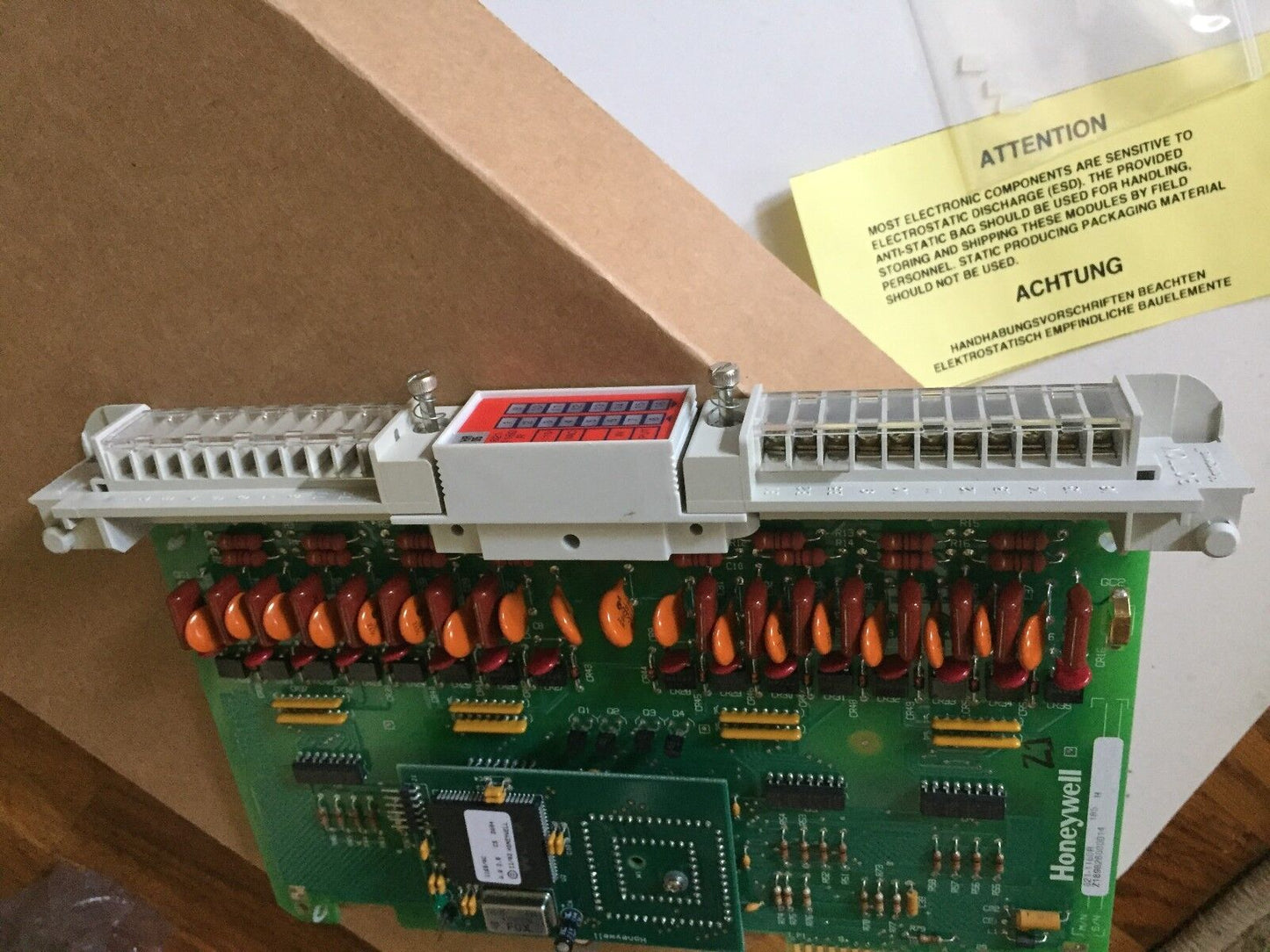New Honeywell 621-1160R Input Module 115 Vac,Ct
