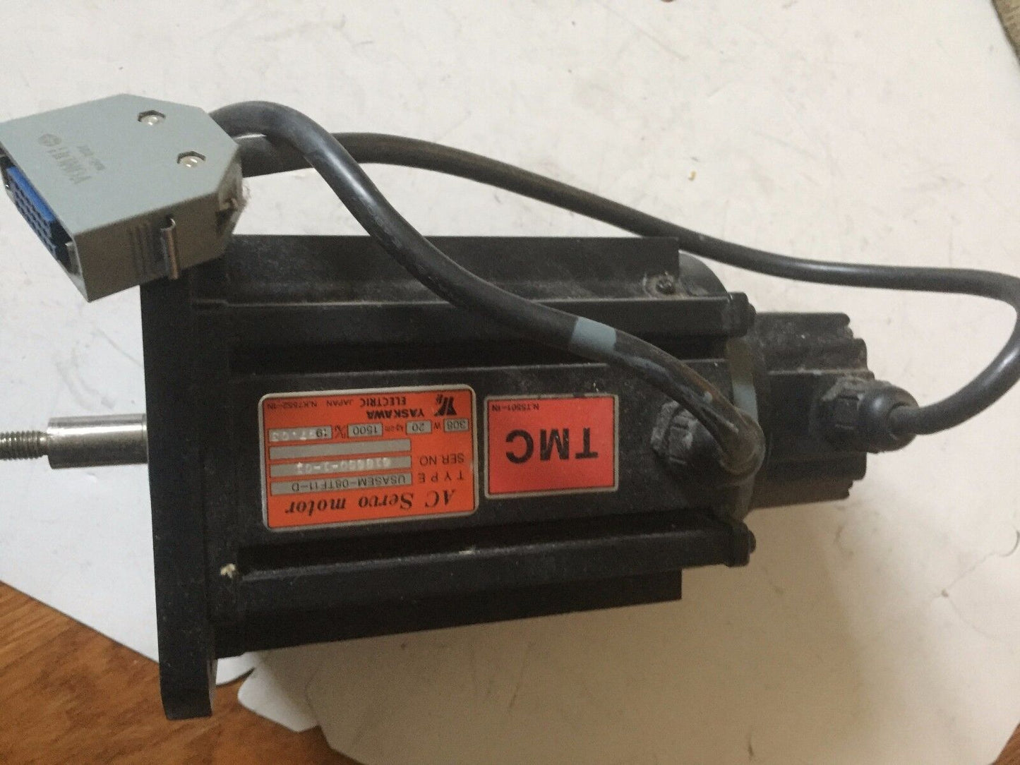 Yaskawa Usasem-08Tf11-D Electrictmc,308W Servo Motor Usasem08tf11d ,Bh