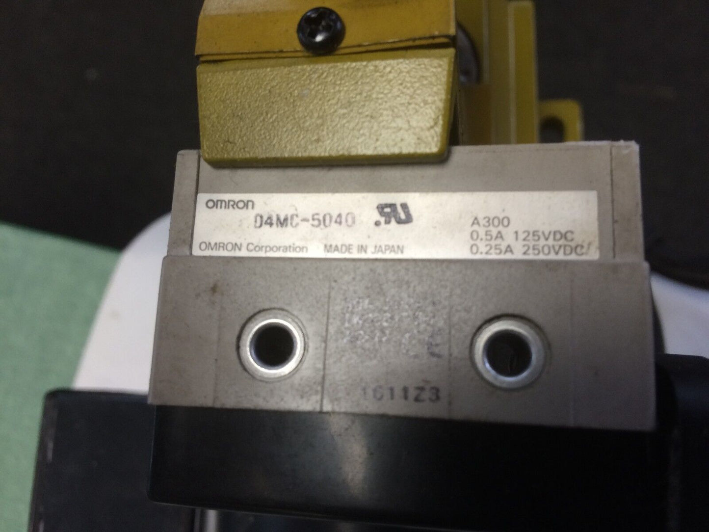Oriental Motor  Brake 4Lf103-Rctl Lineard Motor,200 V Om Omron D4mc-5040,Tj
