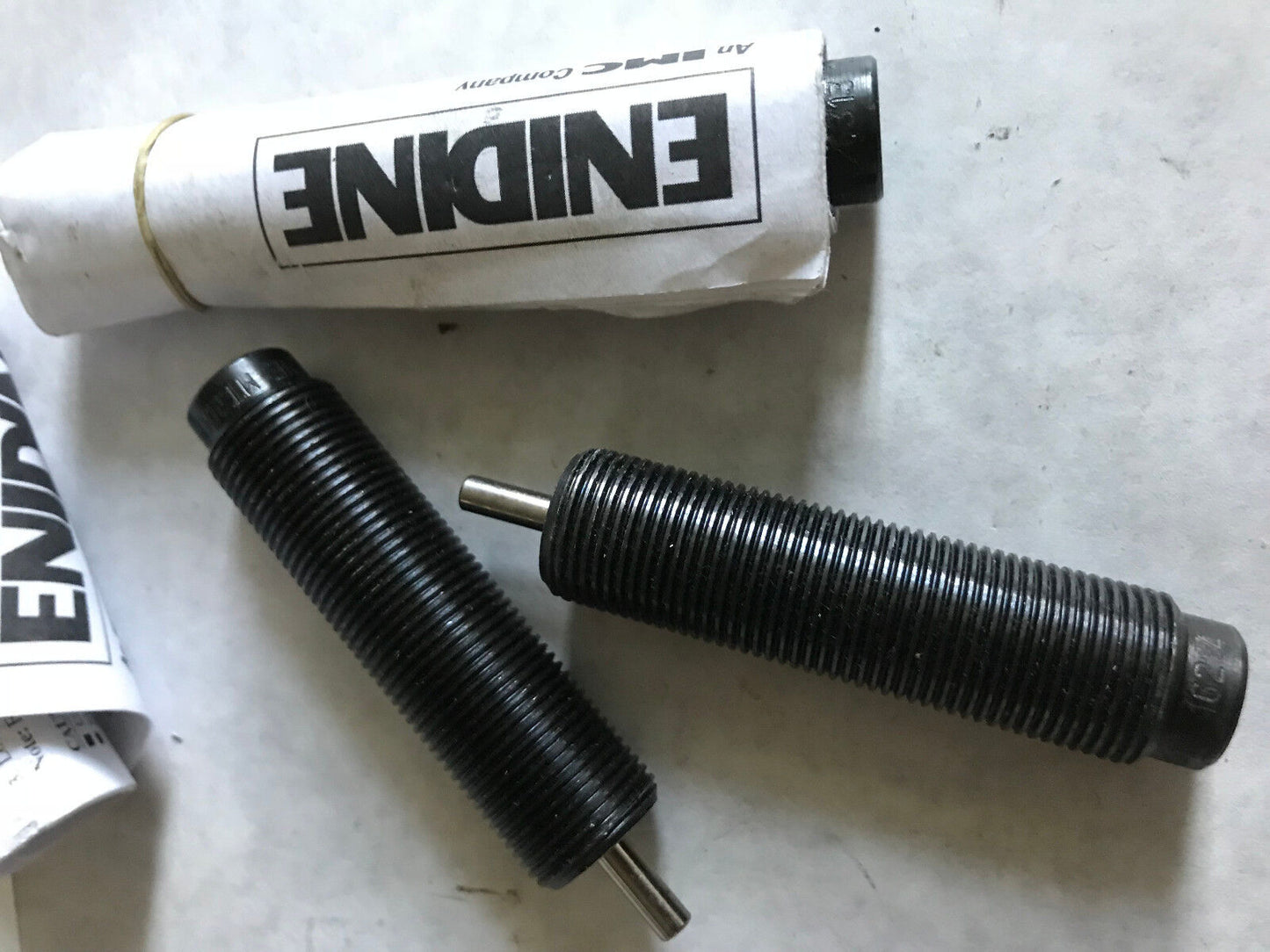 New Enidine Mt206313 17333 Hydraulic Shock Absorber,Eq