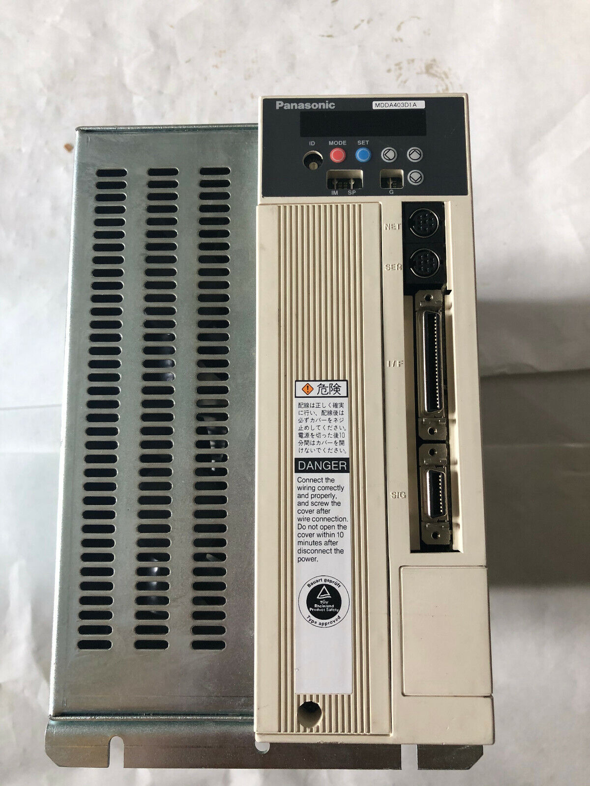 Panasonic Mdda403d1a Ac Servo Driver 200-230V Input,113 Output,4Kw,Bi