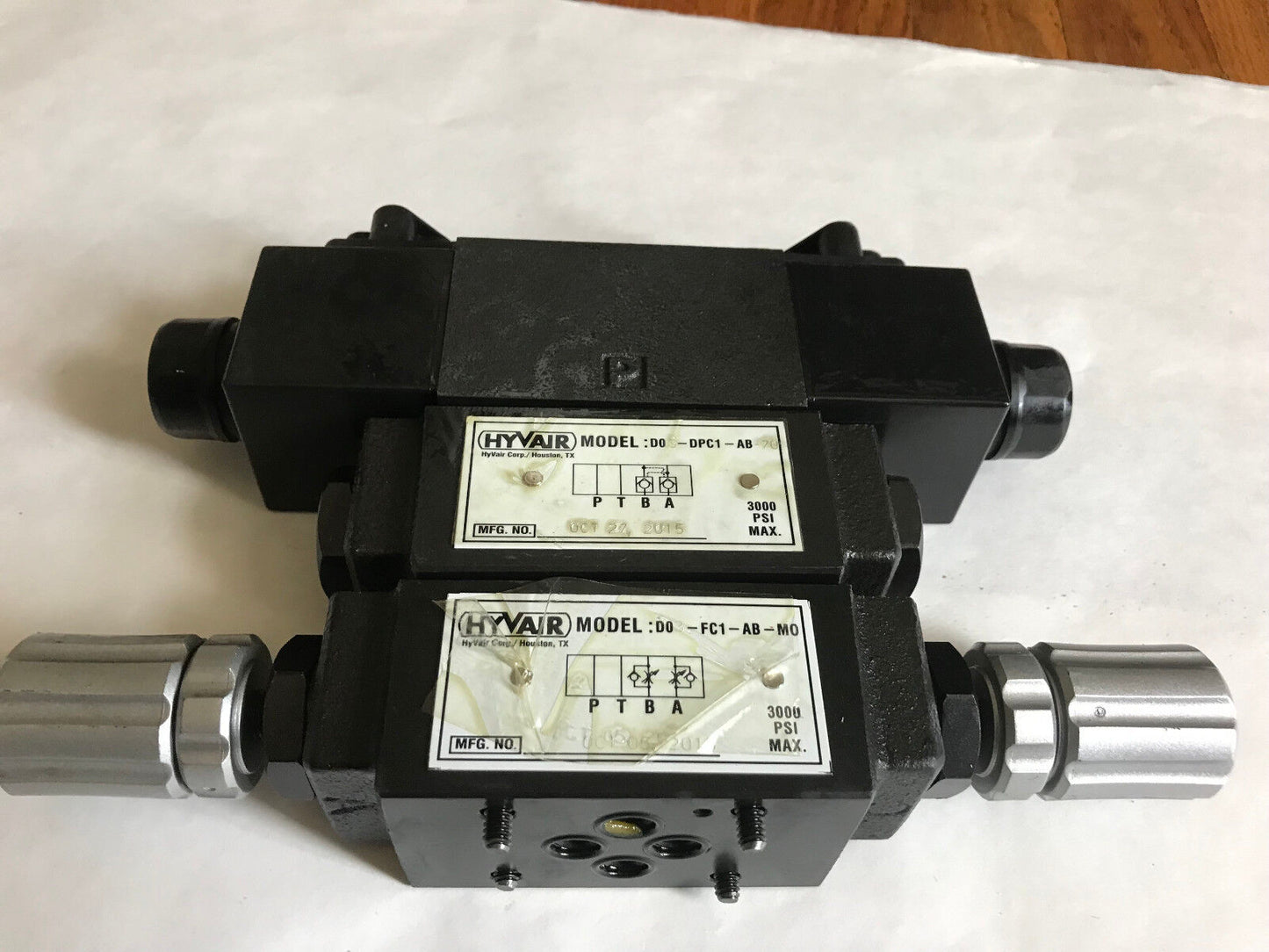 Parker D1vw004cnyw,Hyvair D0-Dpc1-Ab,D0-Fc1-Ab-Mo Hydraulic Solenoid Valve,St