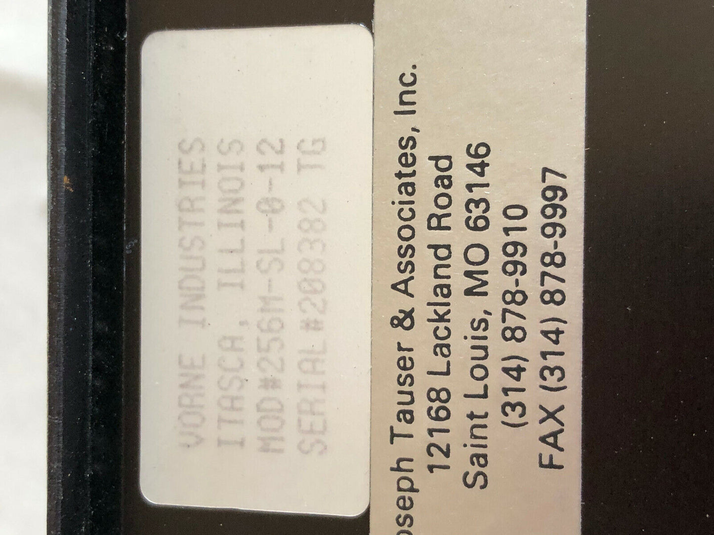Vorne Industries 256M-Sl-0-12 Digital Display,Bj