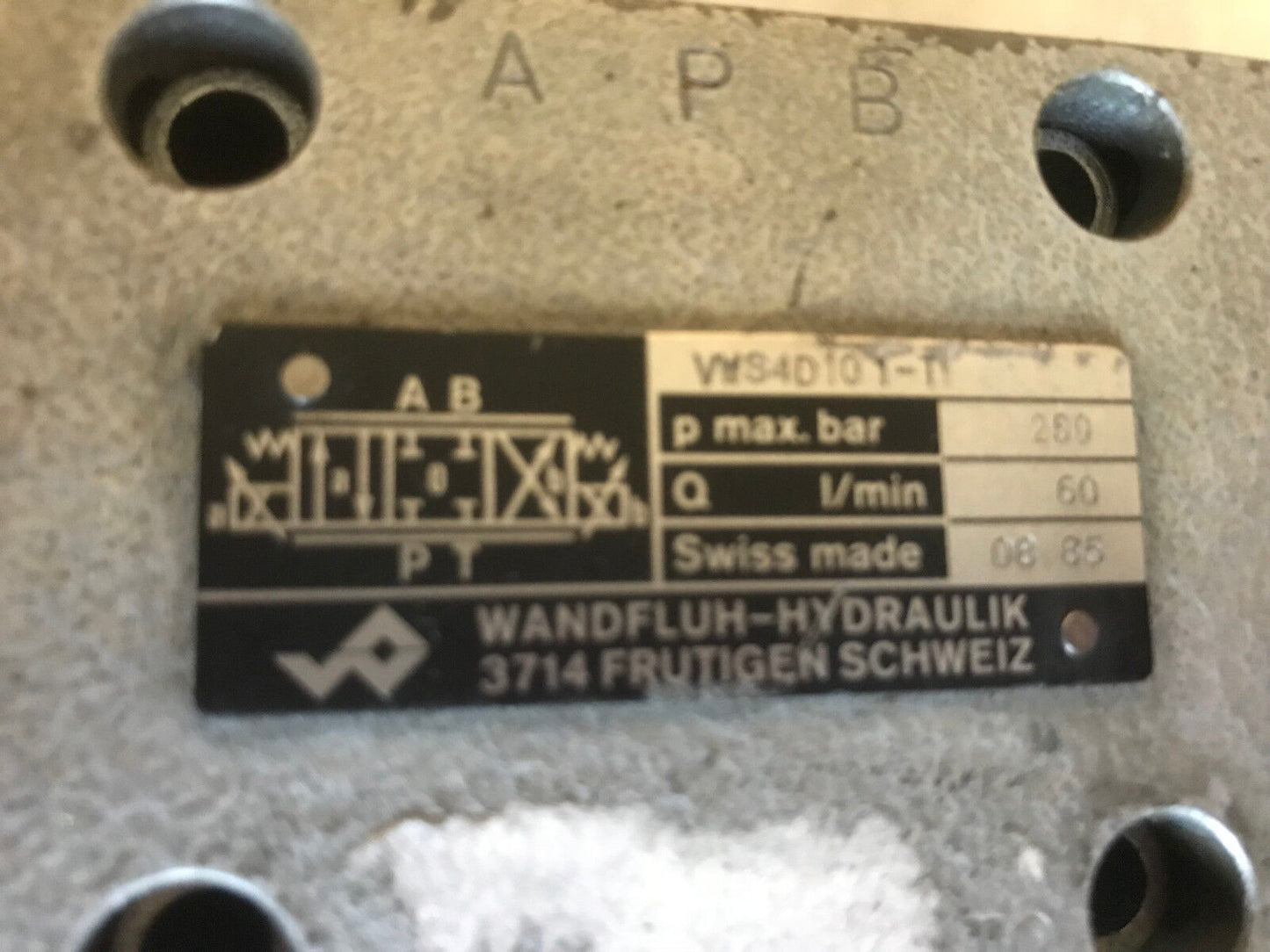 Wandfluh-Hydraulik Vws4d101-Tf Hydraulic Directional Valve,2/81533,24V,Te