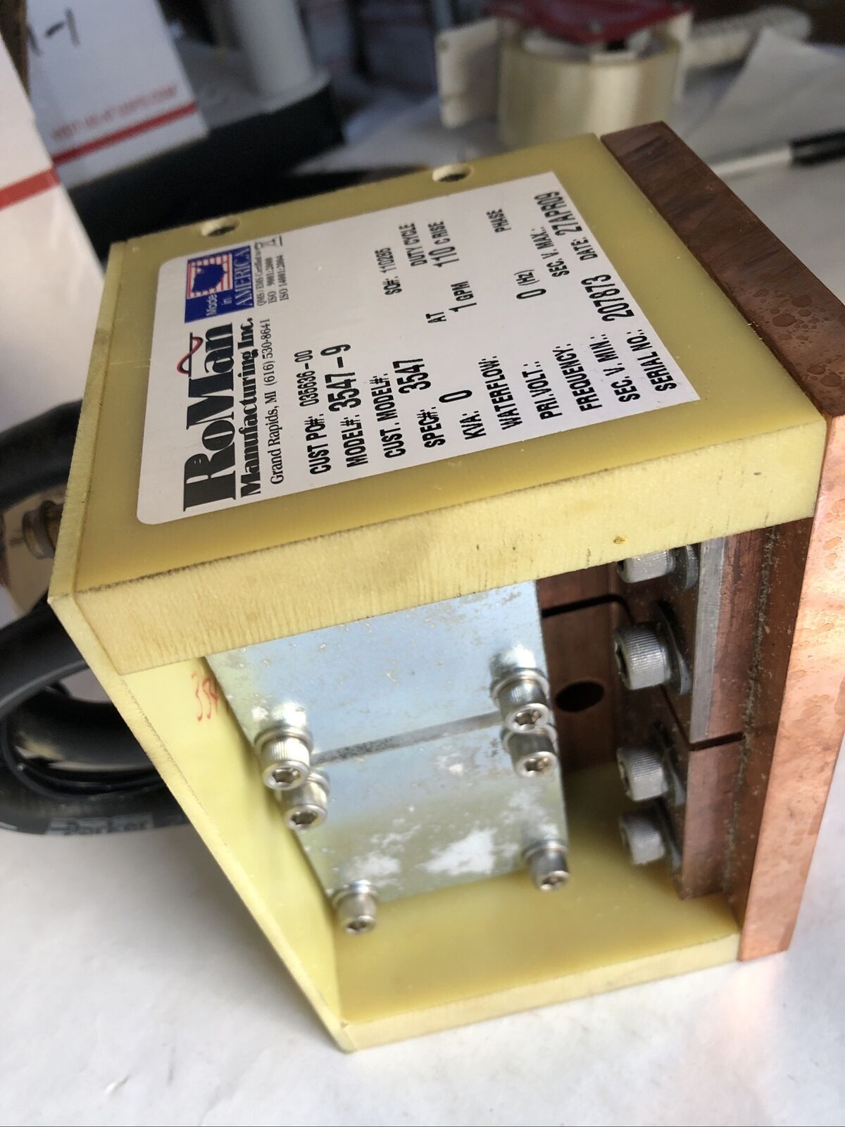 New Roman Manufacturing 3547-9 Fixture Type Transformer/Grounding Reactor,Fj