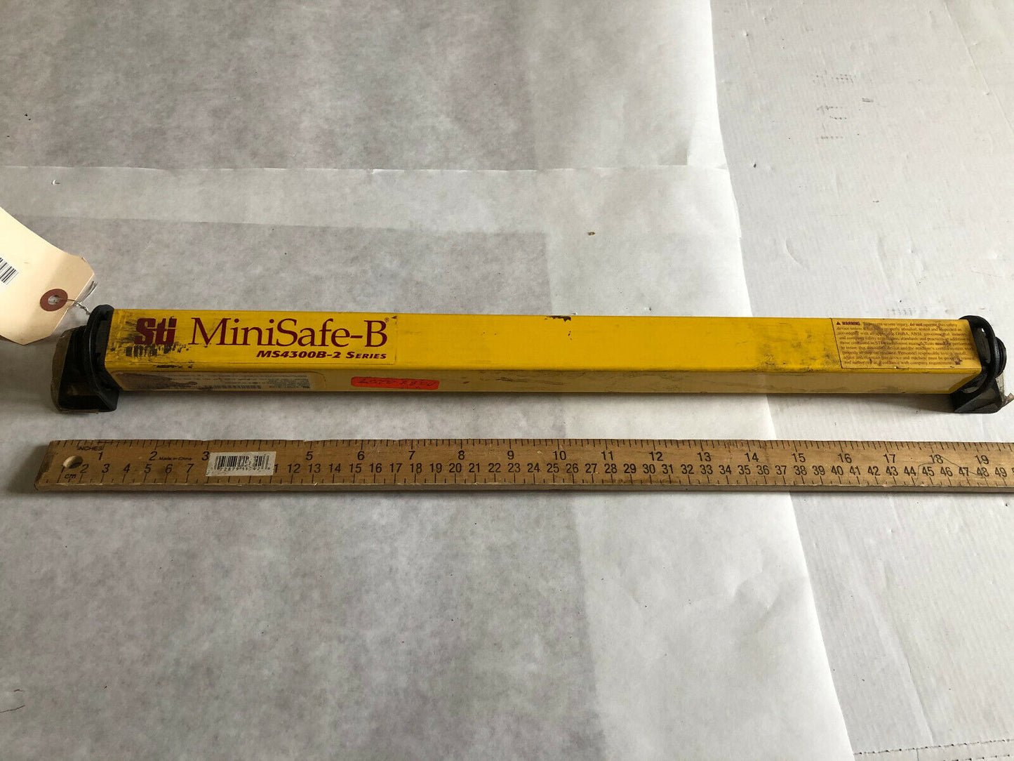 New Sti Ms4316bx 42687-0160 Minisafe-B Light Curtain Emitter, 1-30 Foot-Range,En