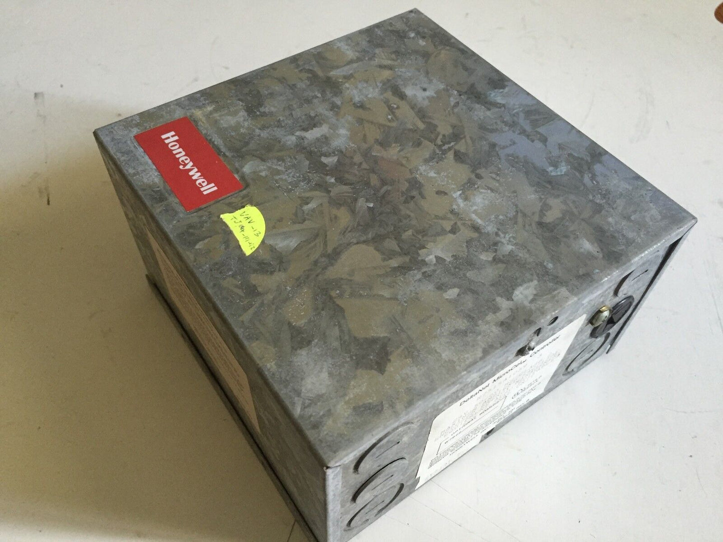 Honeywell R7515a1059 3 Controller Deltanet Microcel 24Vac 50/60Hz,Td