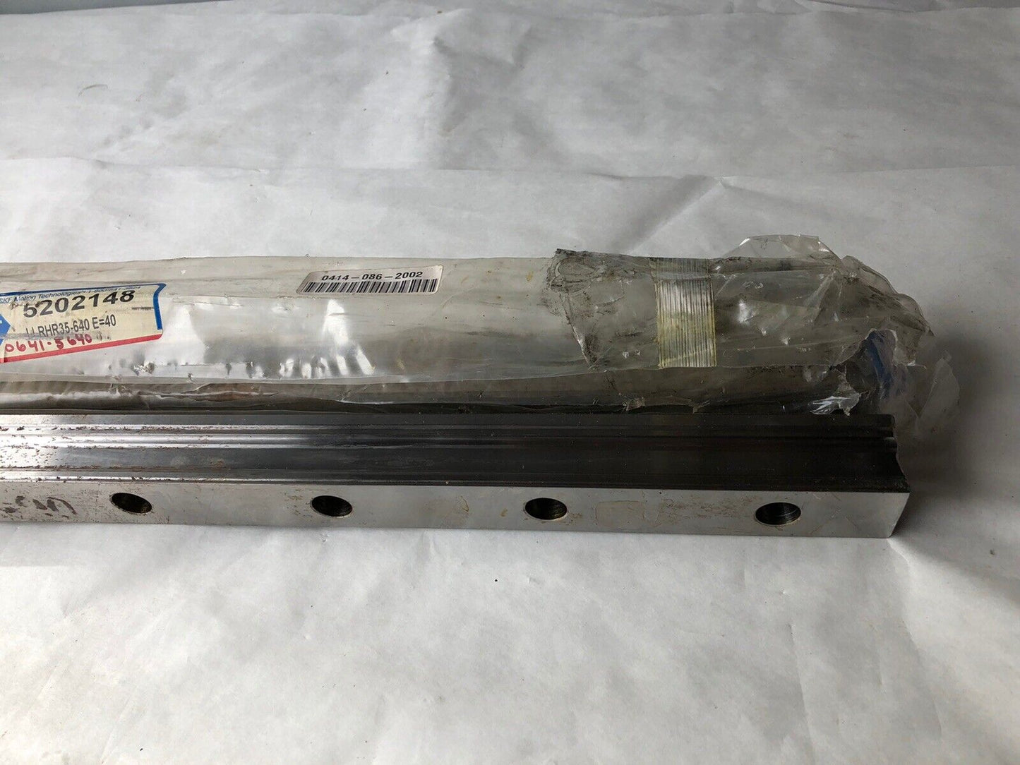 Lot 2 Skf Llrhr35-640 E=40, 5202148 Linear Rail,34Mm X 400Mm,Llrhr35-640P5w1,Ab