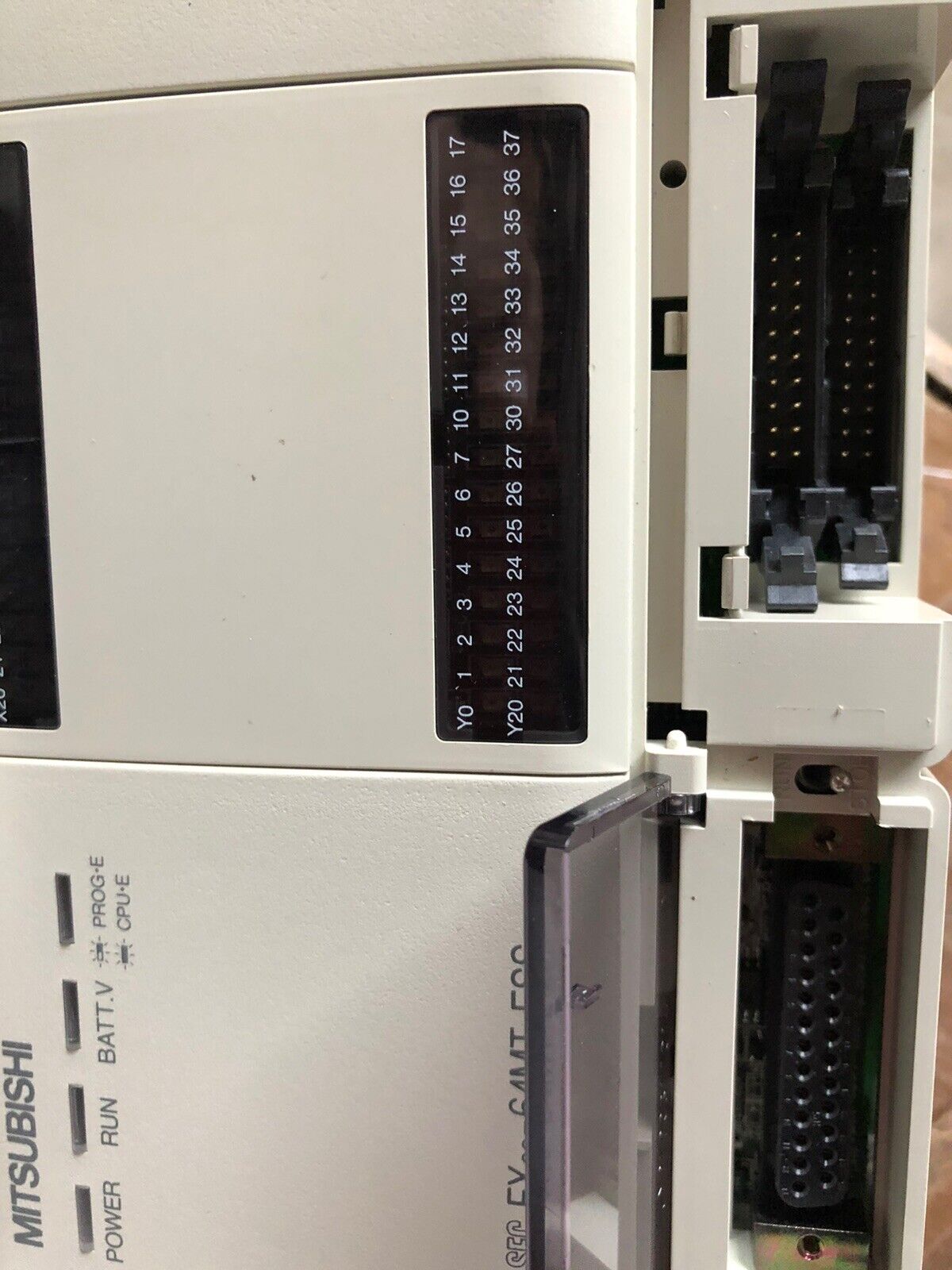 New Mitsubishi Fx-2C-64Mt-Ess/Ul,Melsec Fx-2C-64Mt-Ess Plc 100-240Vac,Ea
