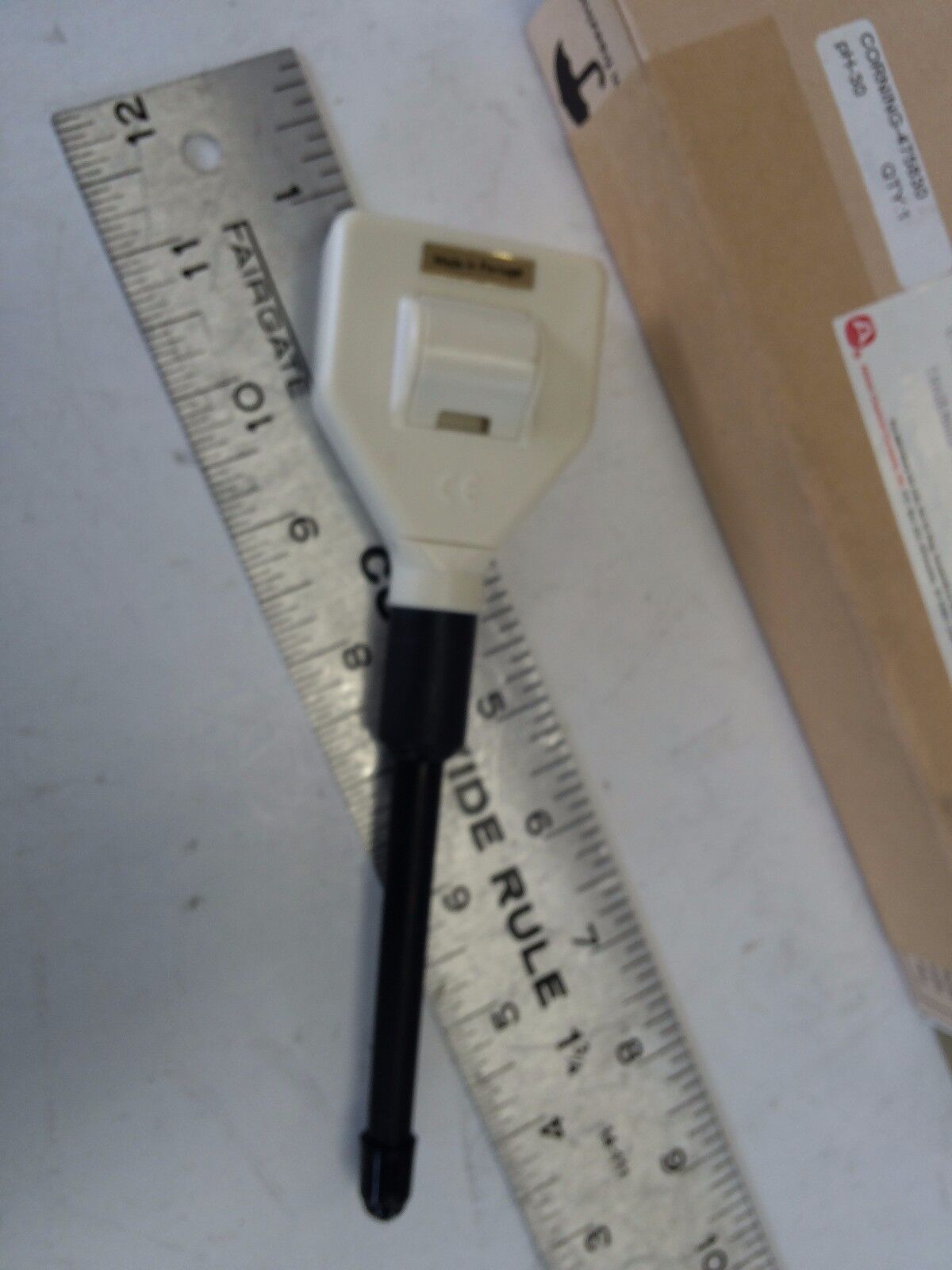 New Corning Ph-30 ,Aldrich Z24293-4 Check-Mite Ph Sensor, 0 - 14 Ph ,Cu