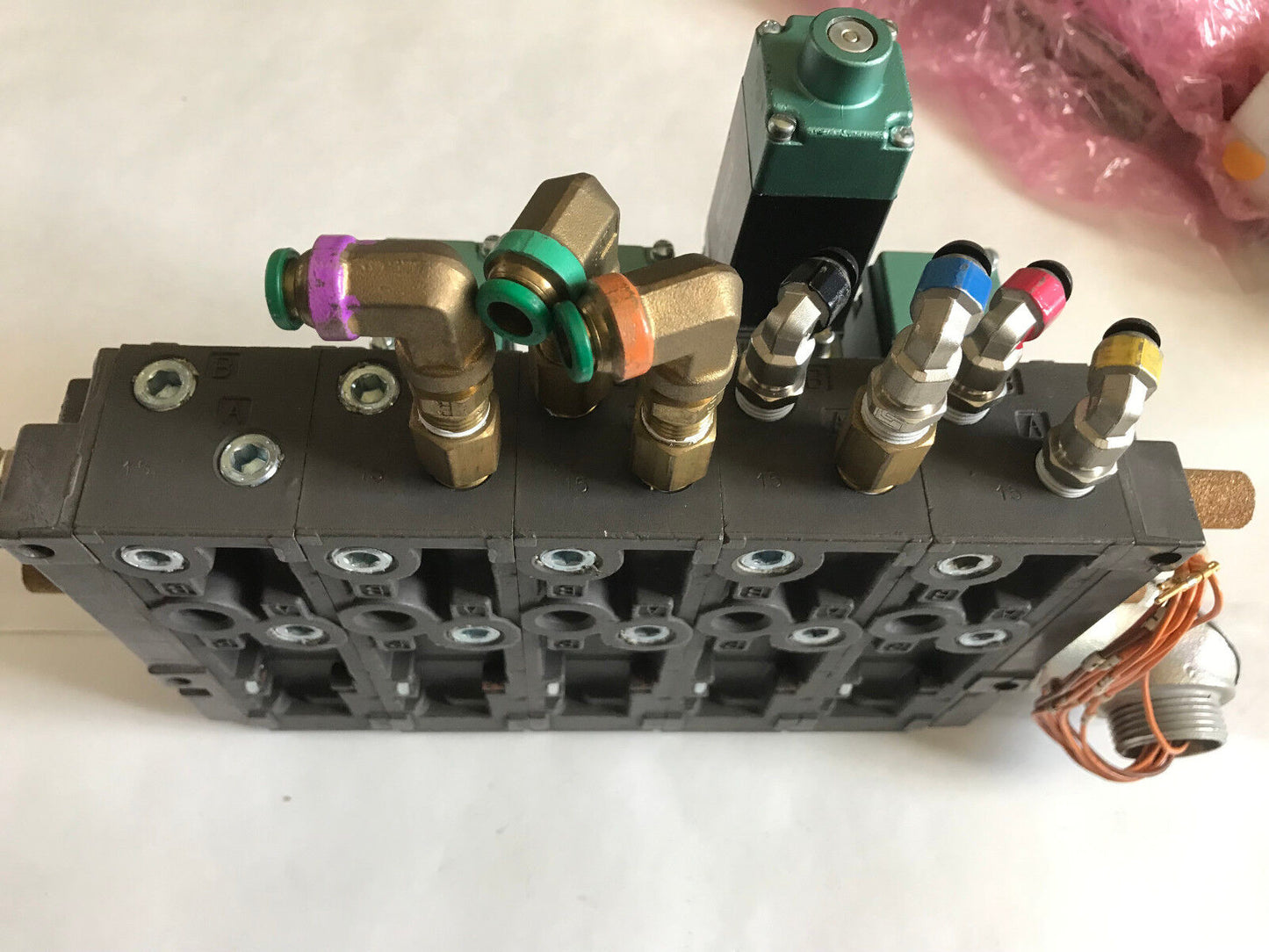 Numatics 0889-09Wg Valve 22-E-6Ab Flexiblok 225-285B Assembly,082Sa415m015s,Si