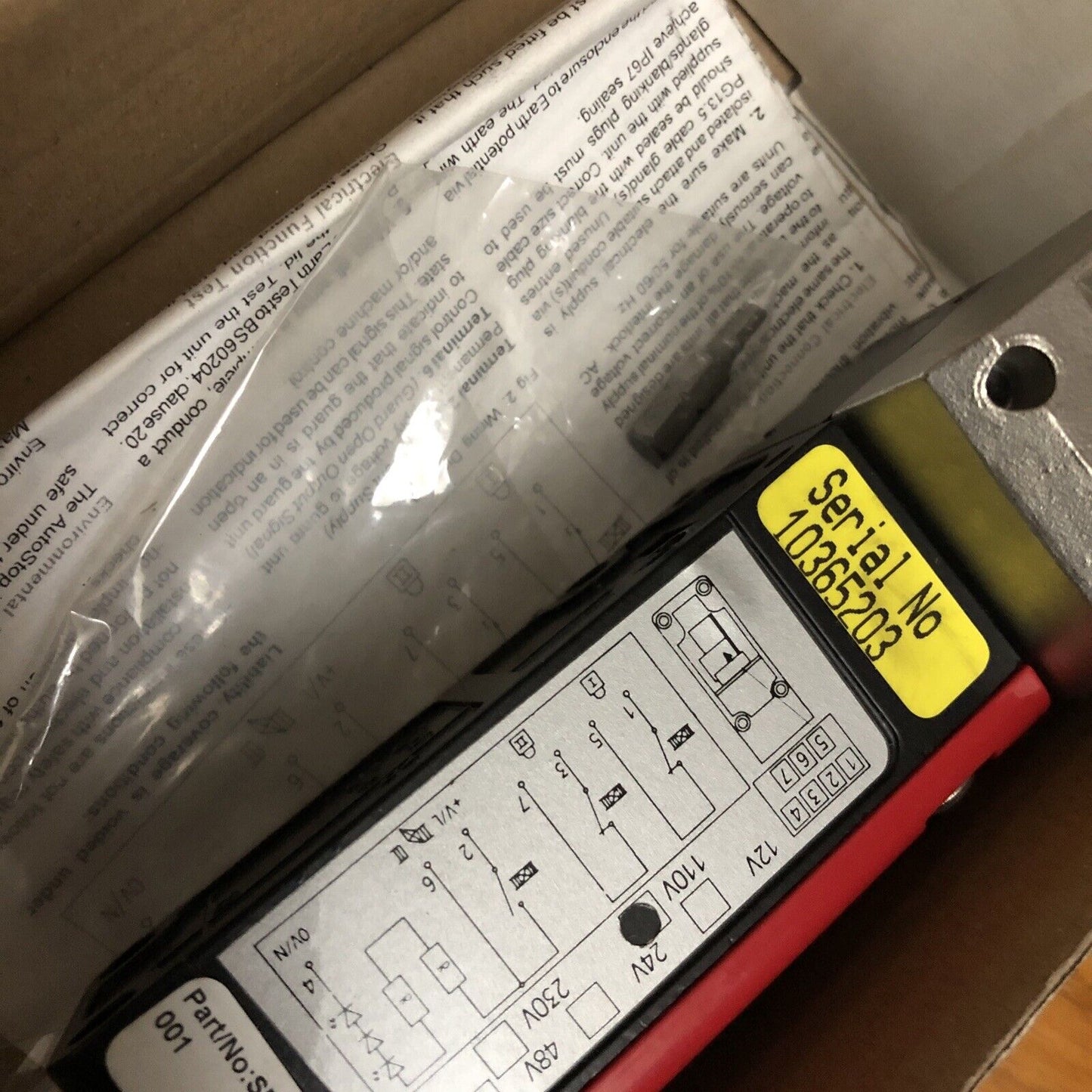 New Fortress Sbsstop110x001 Interlock Safety Switch,Cu