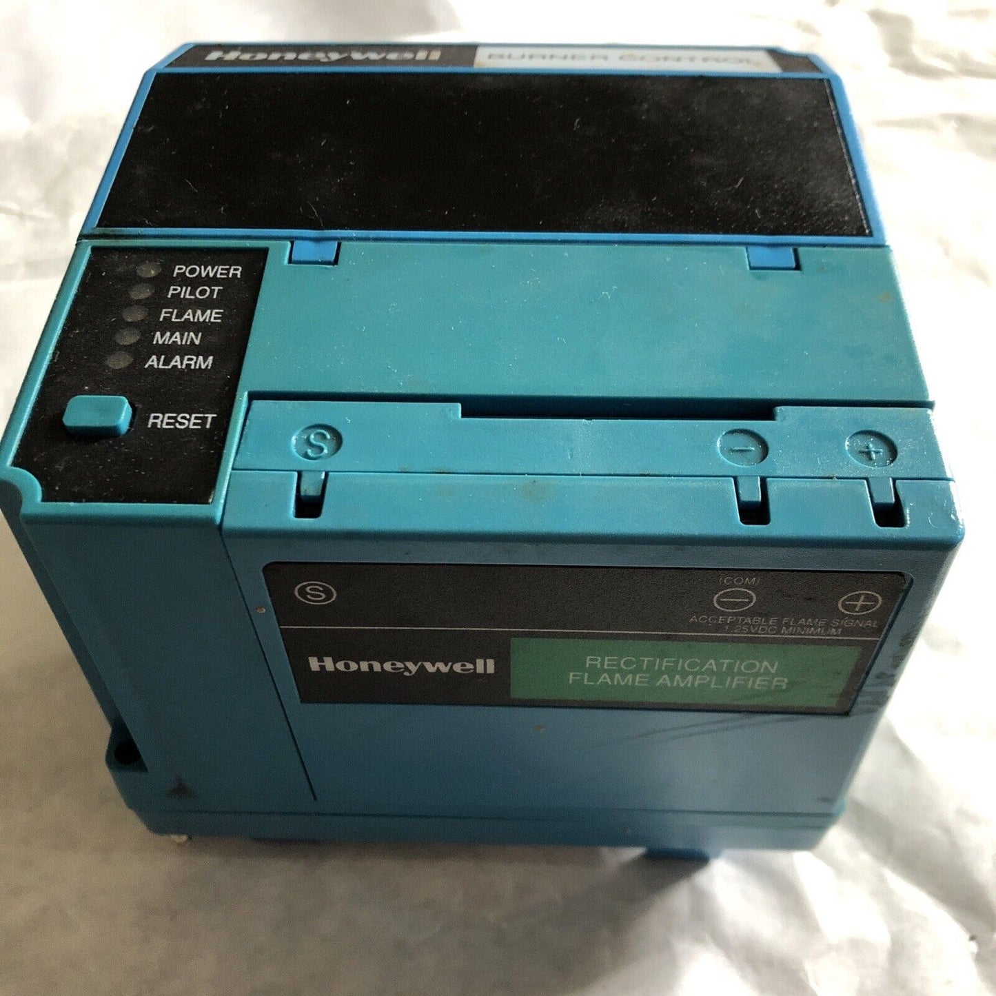 Honeywell Rm7890 A 1015 Burner Rm7890a1015 Control, R7847a1033 Relay Module,Bu