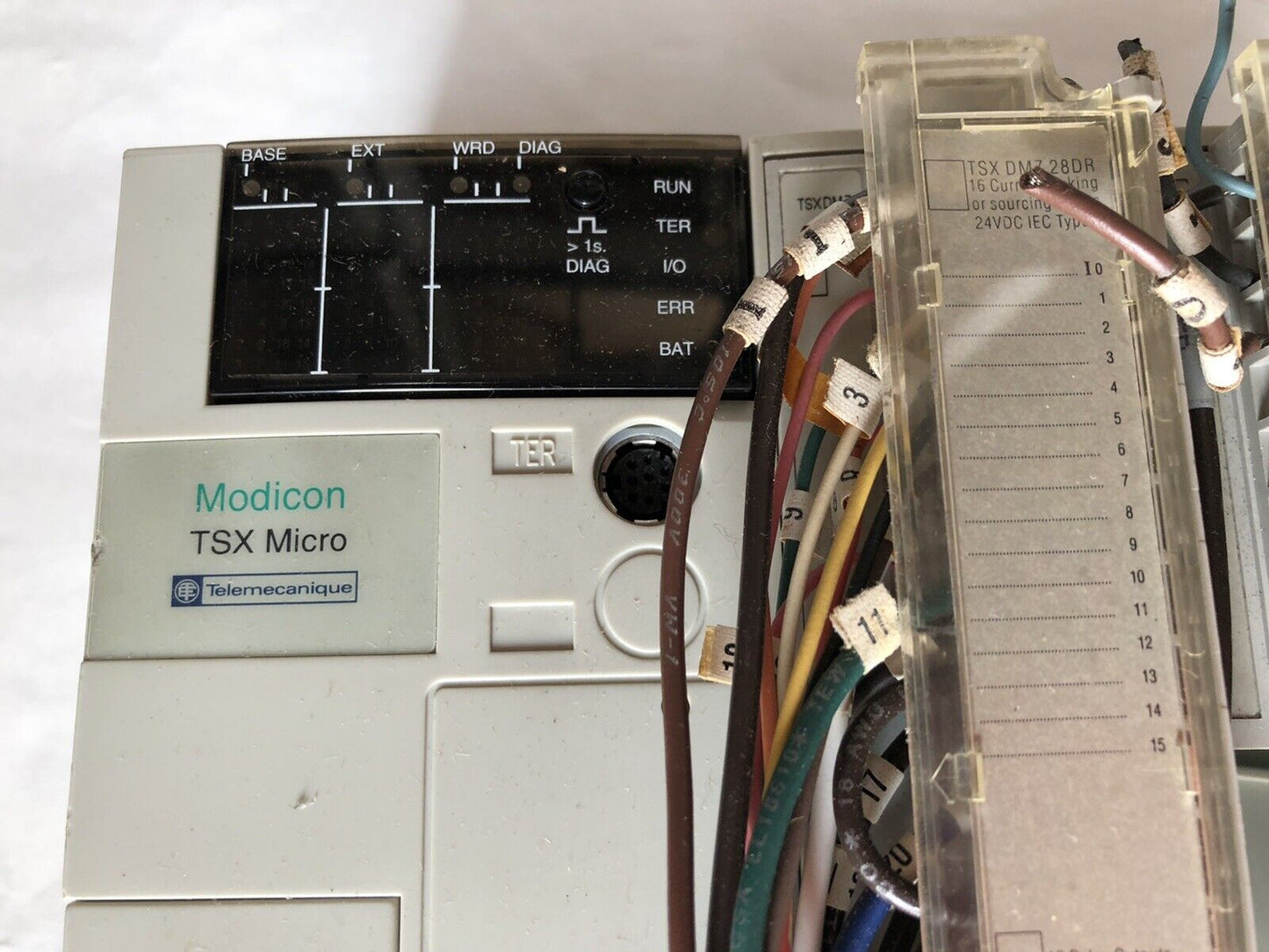 Modicon Tsx Micro Telemecanique Tsx3710000,Tsx Dmz28dr,Tsx Dsz08r5 Controller,Dd