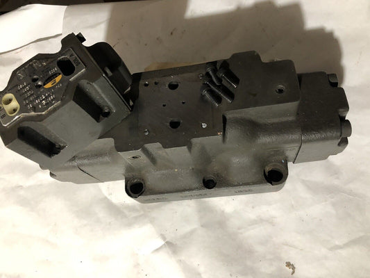 Racine Fd4 Bths 706Sd 30 Double-Solenoid 4Way Hydraulic Valve (Need Repair),Tn