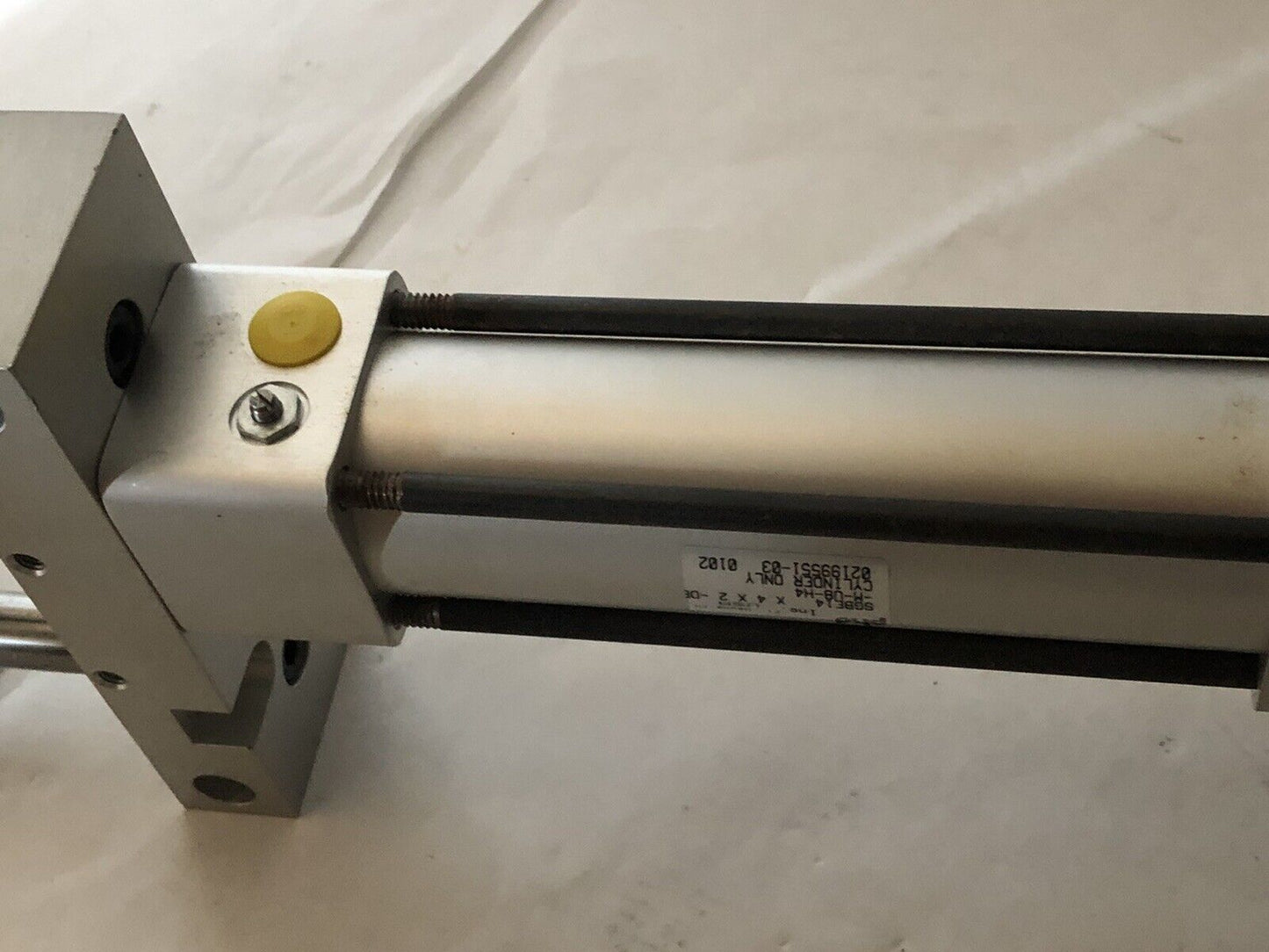 Phd Sgbe 14X4x2-Db-M-U8-H4 Sgbe 14X4x2-Db-M-U8 Cylinder,Actuator 02199551-03,Ar
